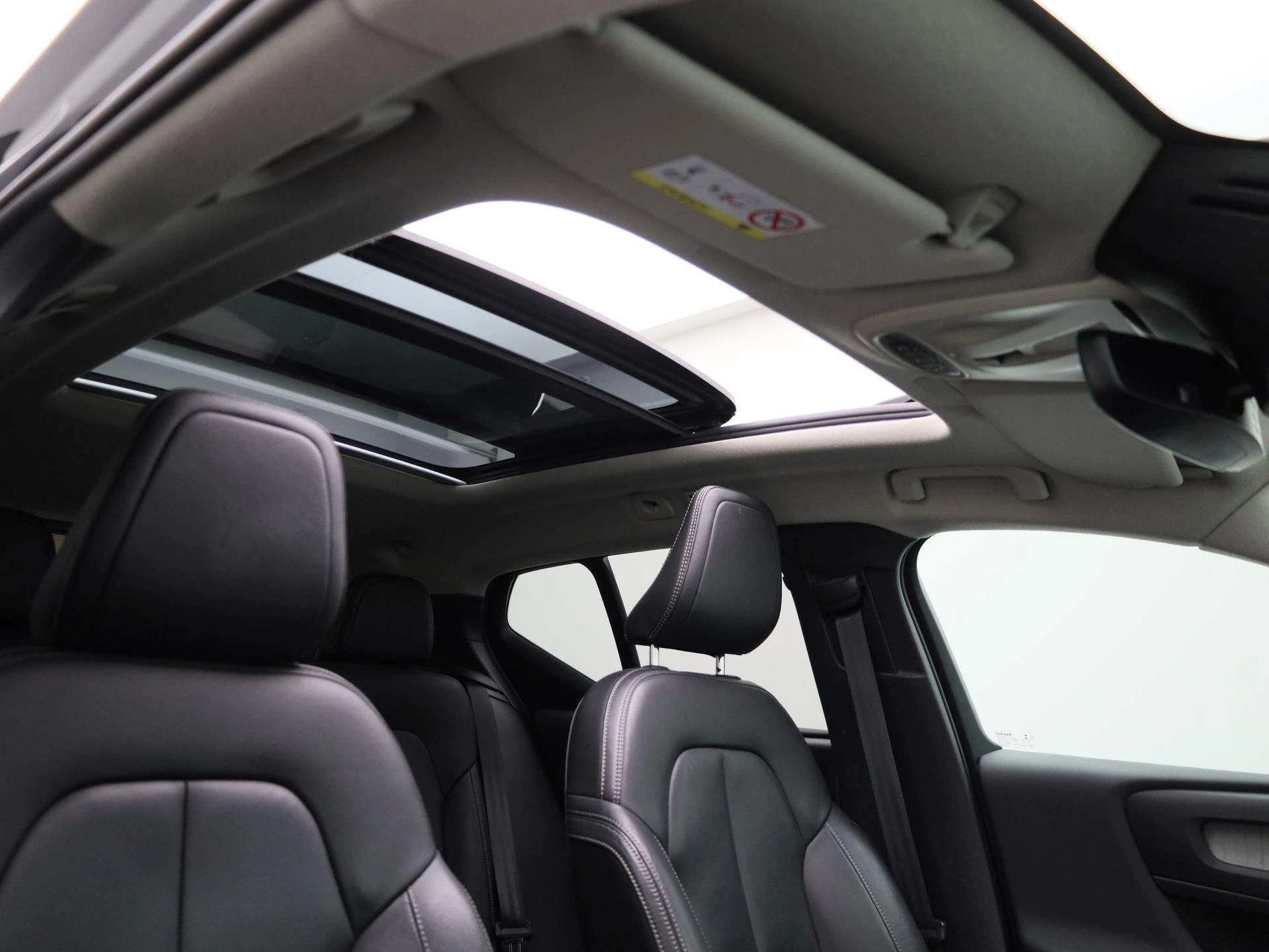Volvo-XC40-image-44
