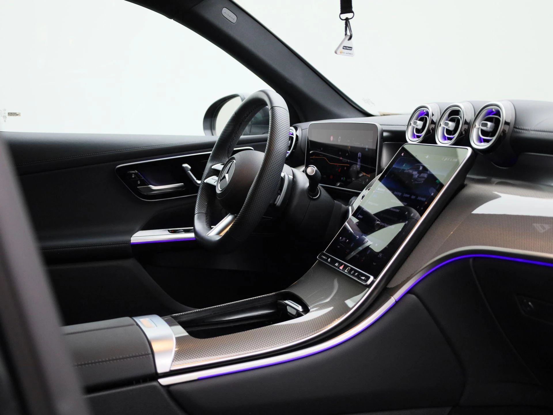 Mercedes-Benz GLC 300 d 4MATIC + AMG LINE + TREKHAAK +