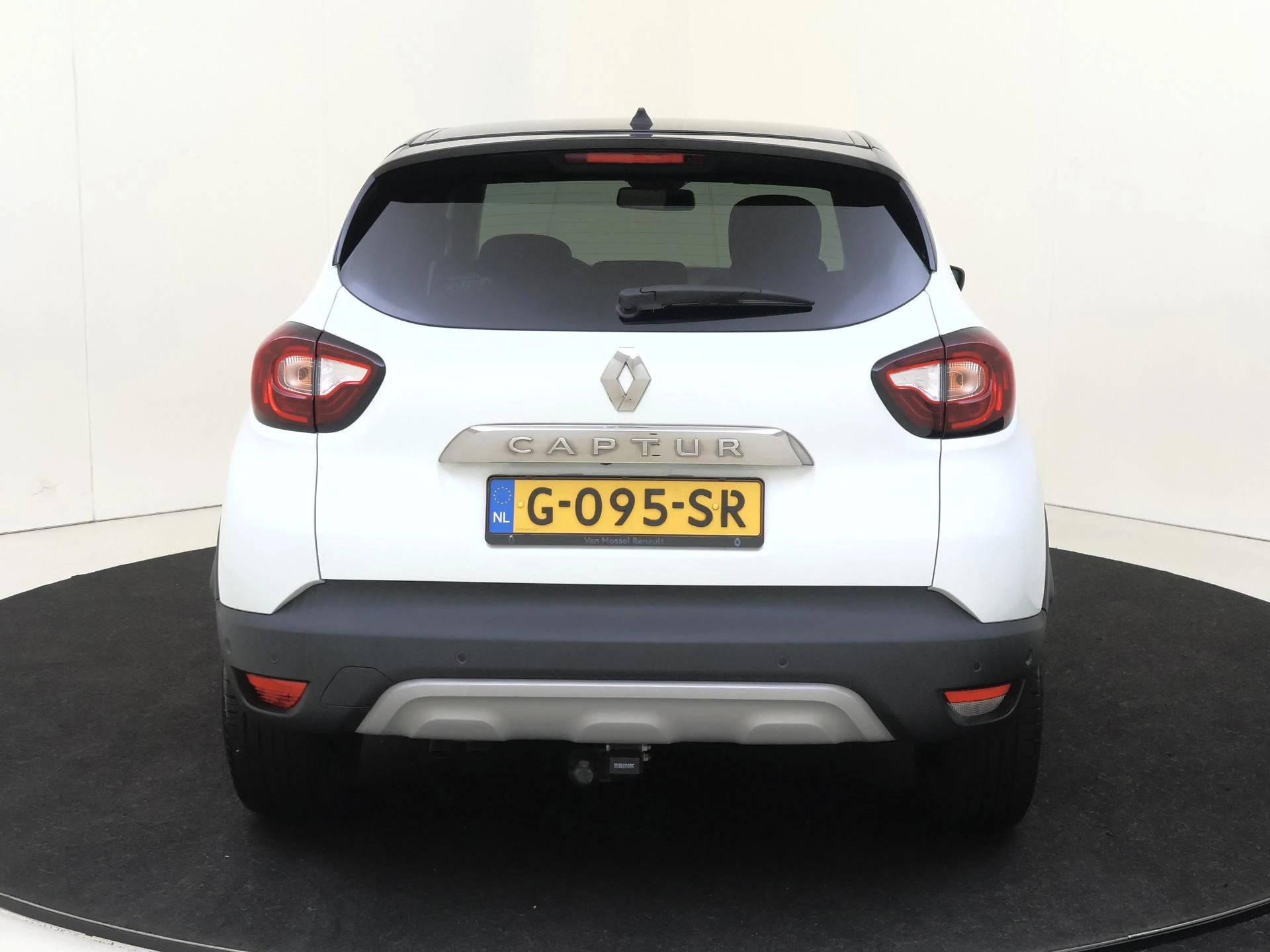 Renault-Captur-image-7
