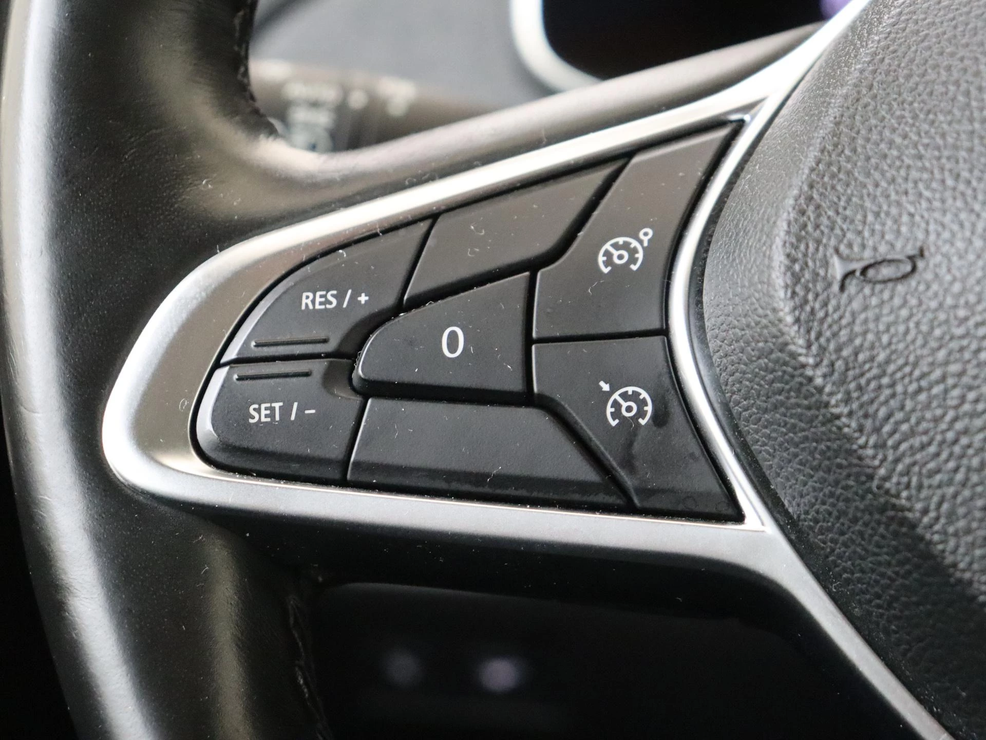 Renault-ZOE-image-12