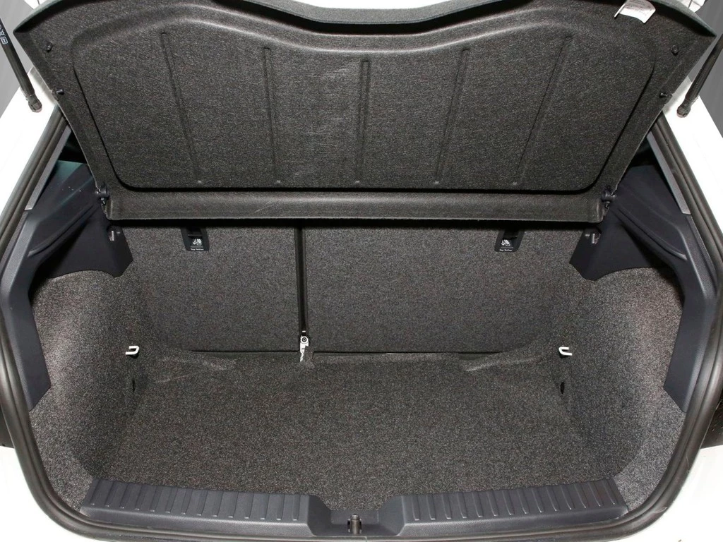 SEAT Ibiza FR 1.5 Black Ed. DSG UPE 34.990 per sofort