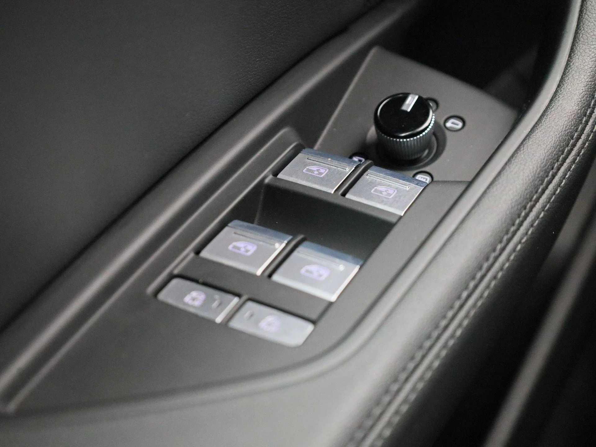 Audi-e-tron-image-34