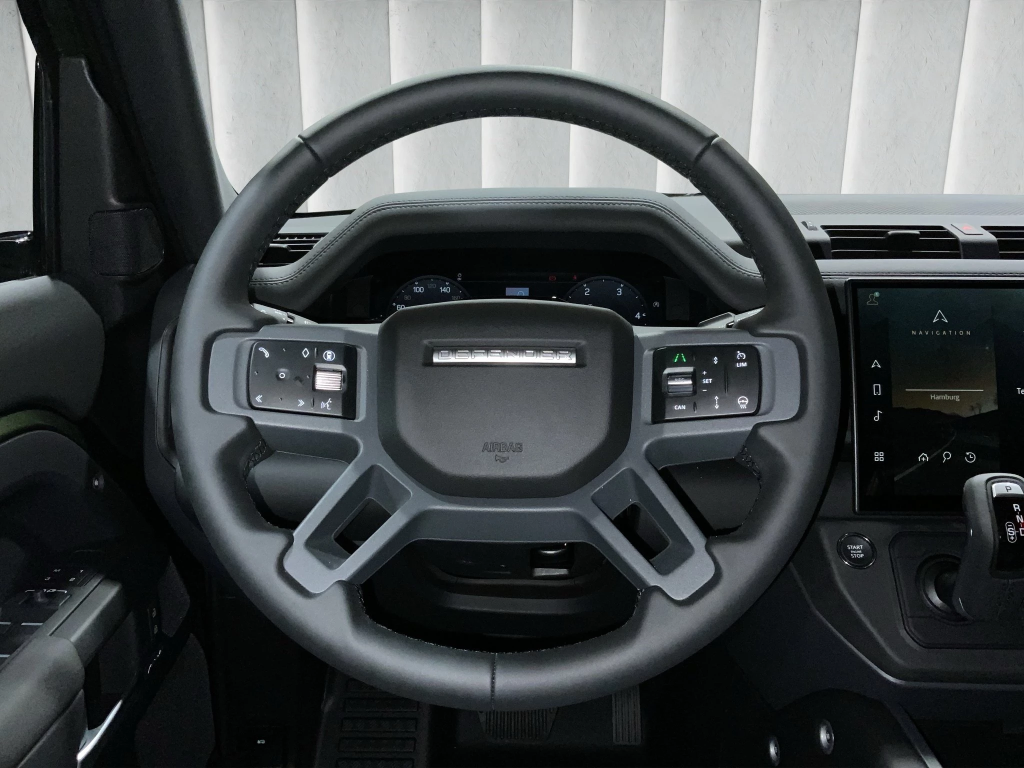 Land Rover Defender X-Dynamic SE 3.0 D250 MHEV 110