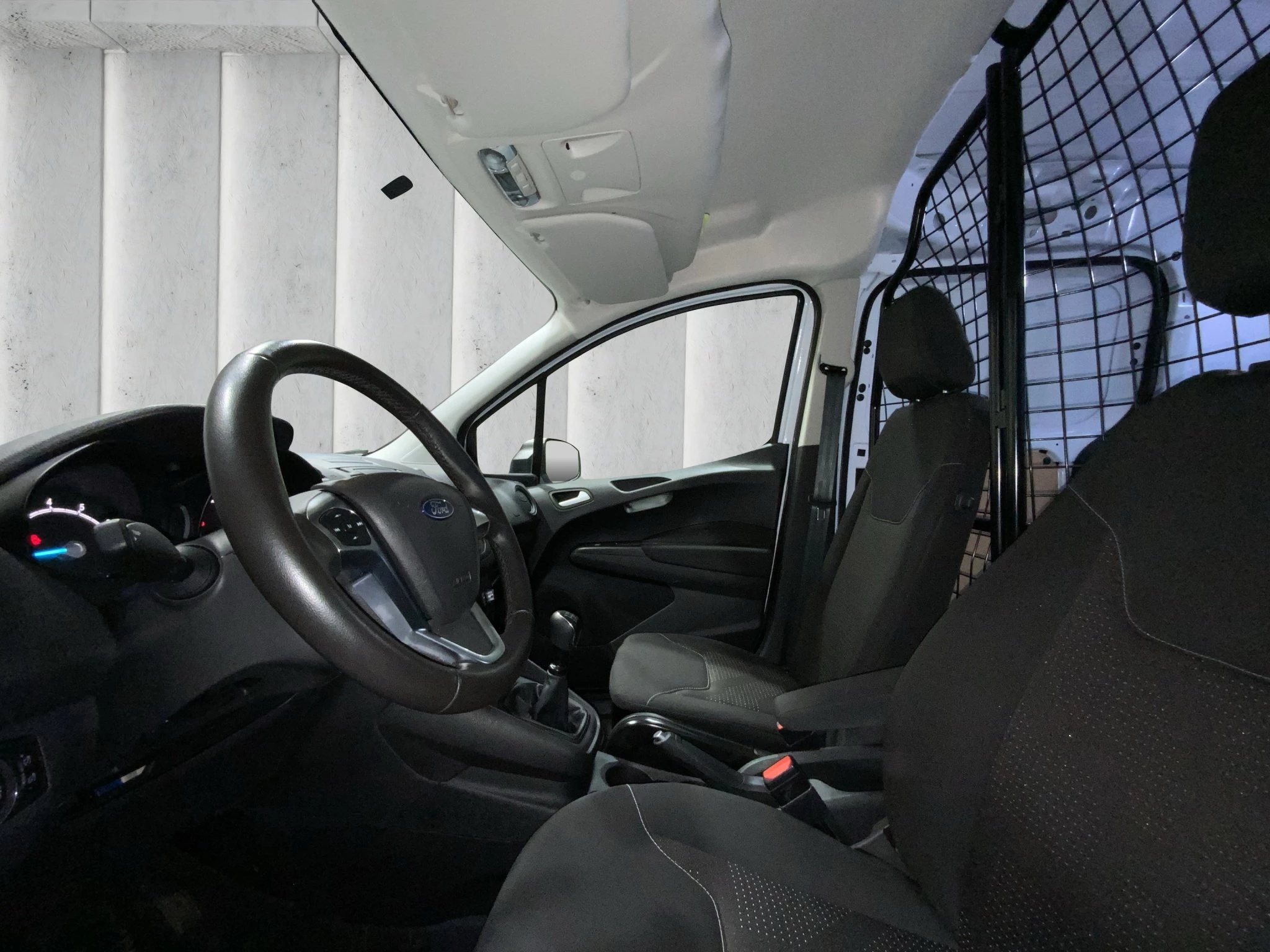 Ford Transit Courier Trend 1.0 EcoBoost 74kW Lieferwagen