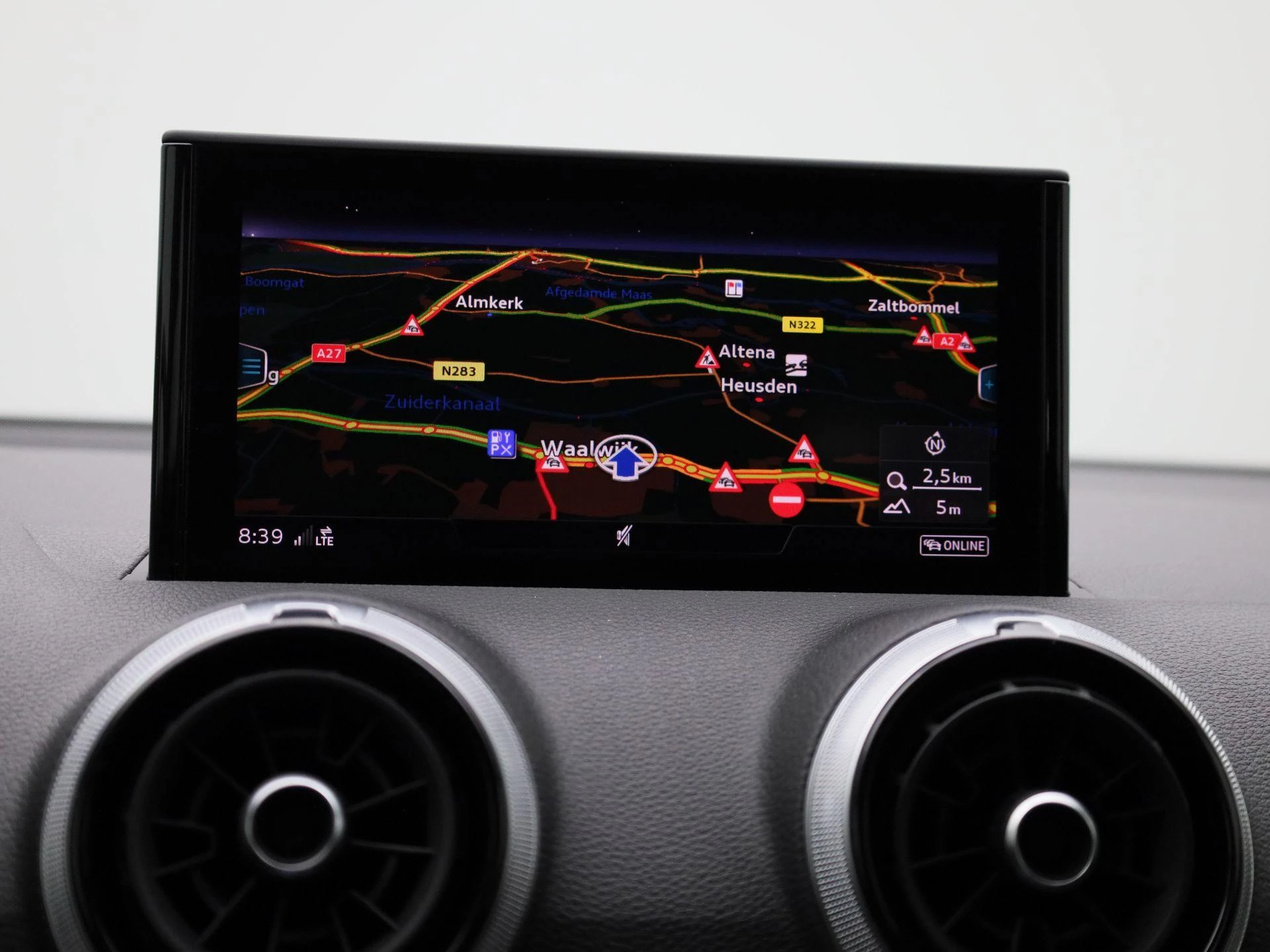 Audi-Q2-image-18