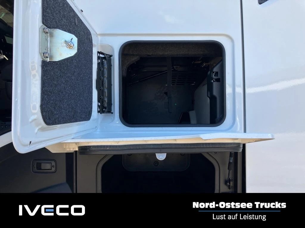 Iveco S-Way AS 440 S 58 T/FP Sattel AHK AUT Bel.Sitz