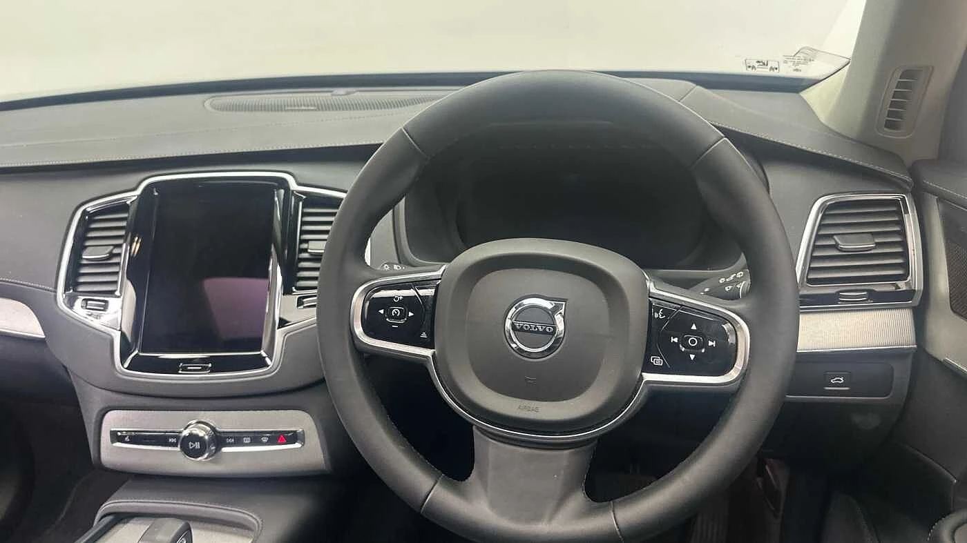 Volvo-XC90-image-10
