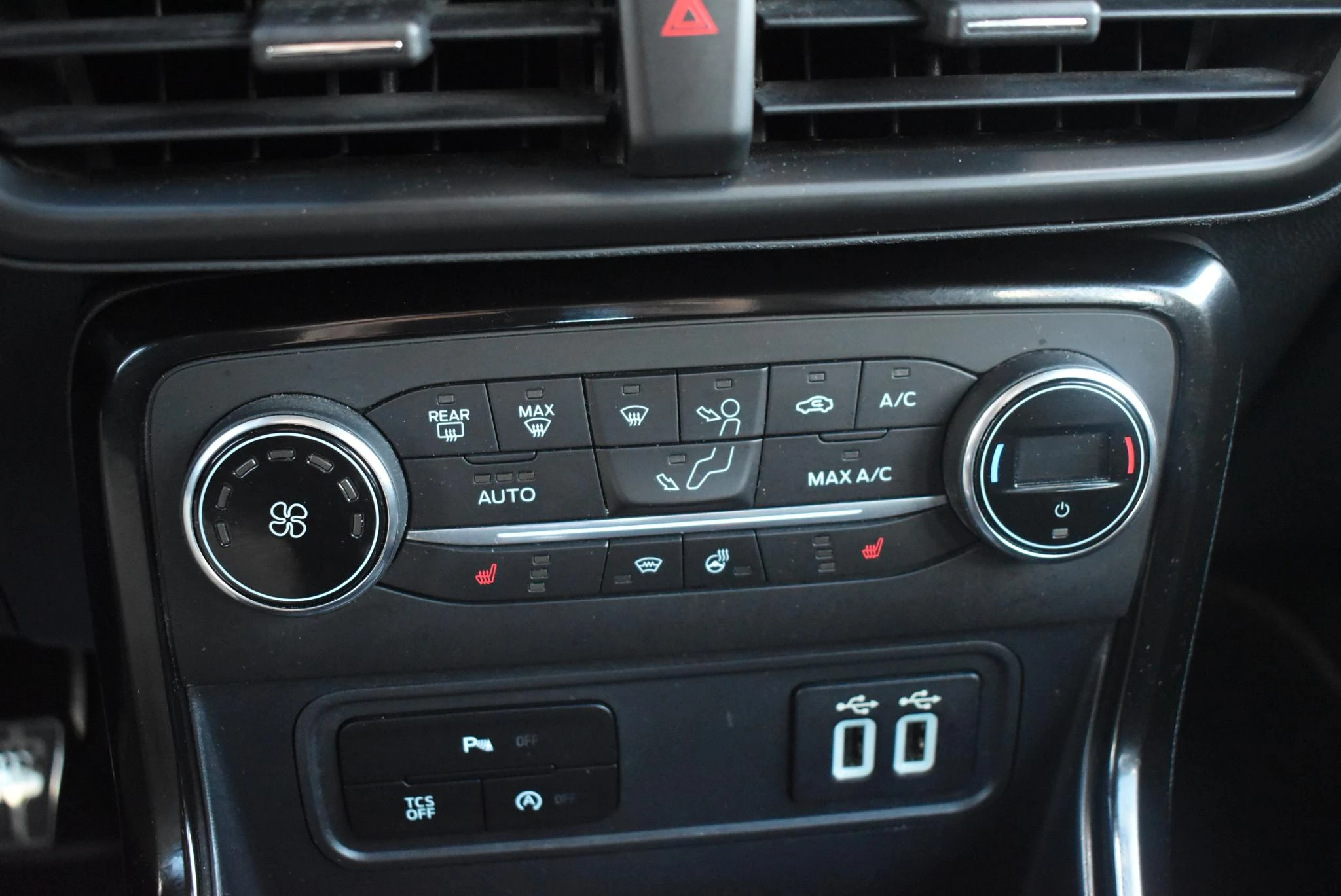 Ford-EcoSport-image-36