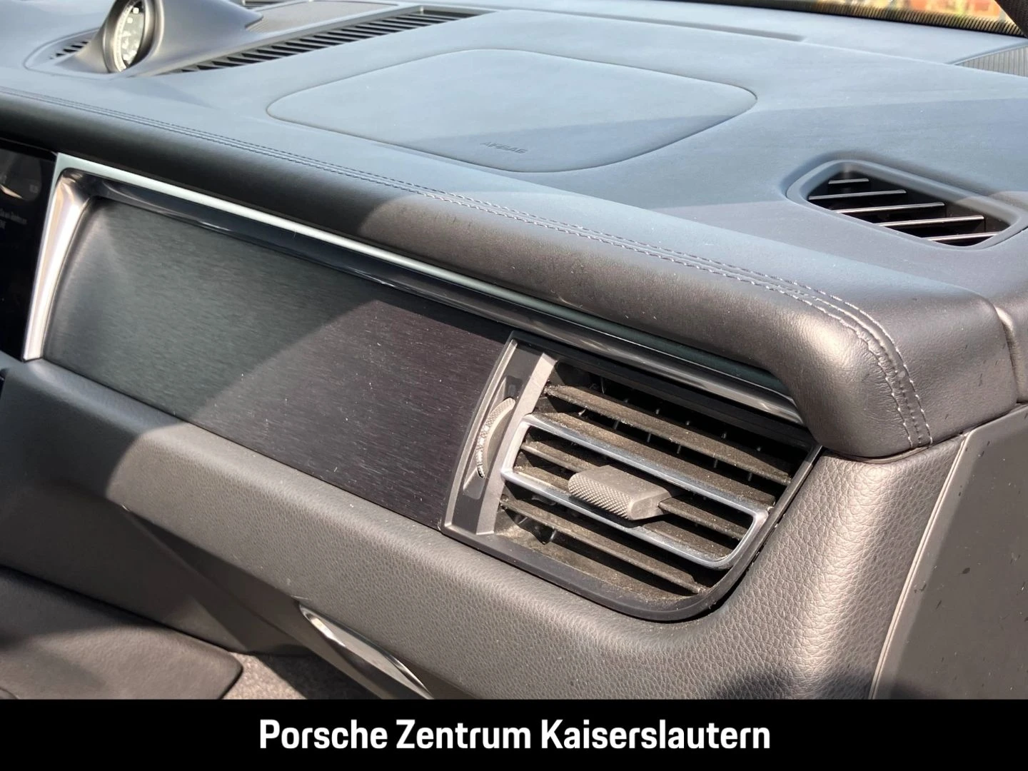 Porsche Macan GTS Standheizung SurroundView Luftfederung gts
