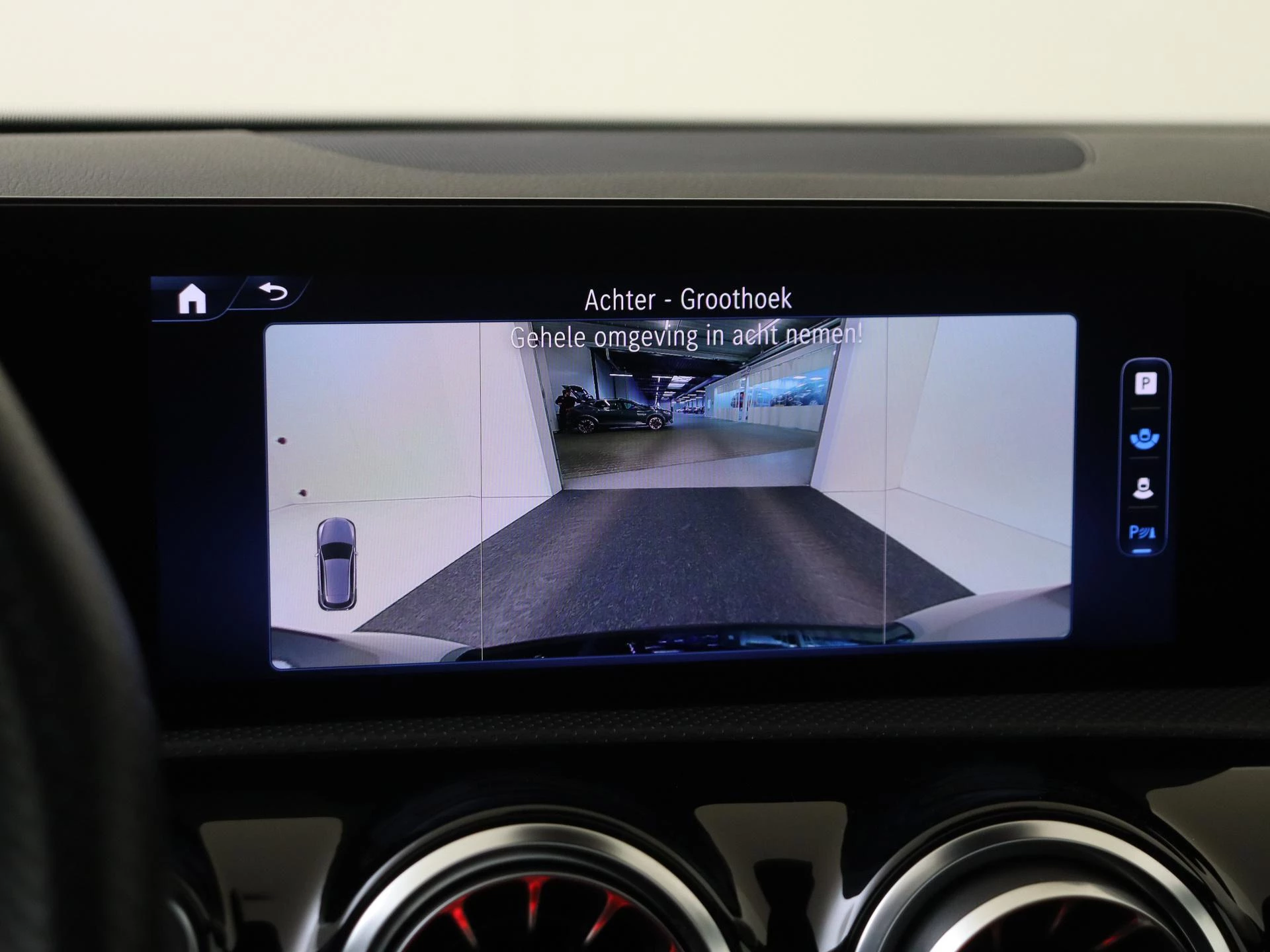 Mercedes-Benz-A-Klasse-image-17