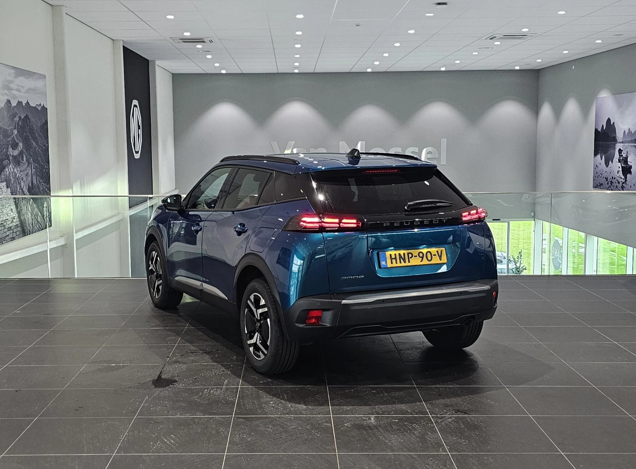Peugeot-2008-image-6