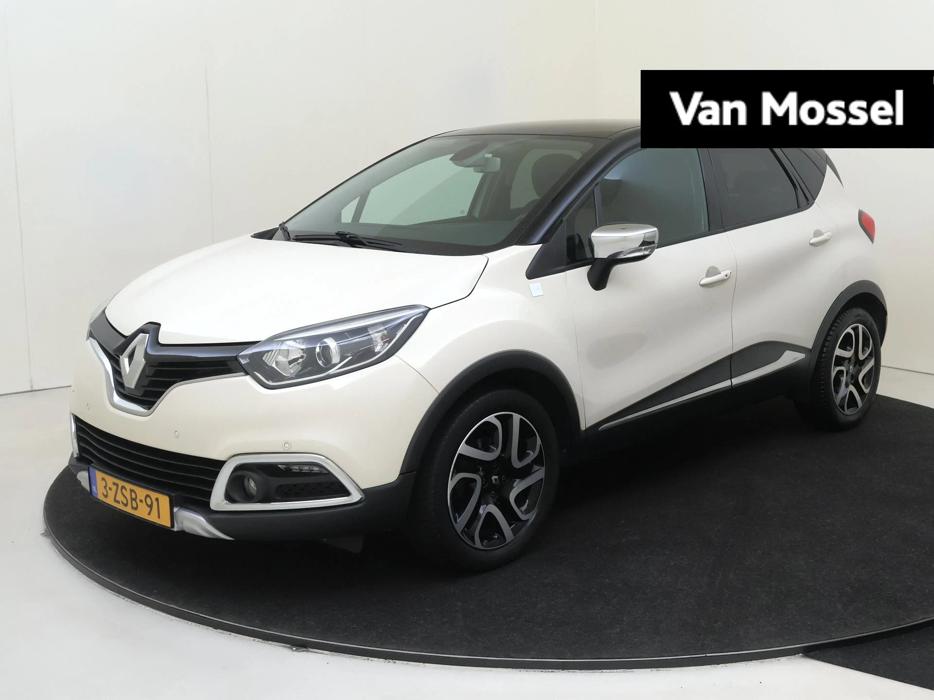 Renault-Captur-image-0