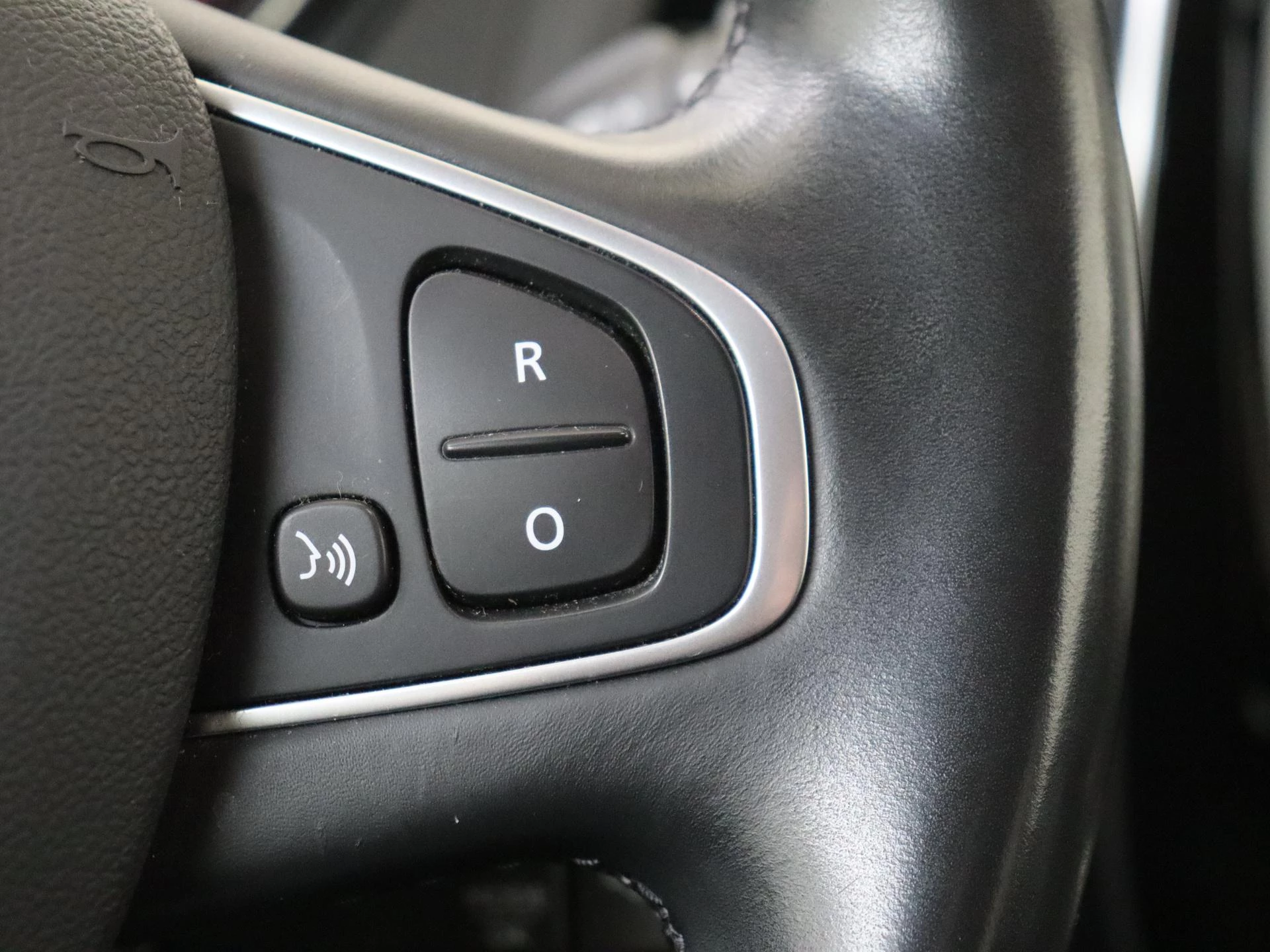 Renault-Captur-image-18