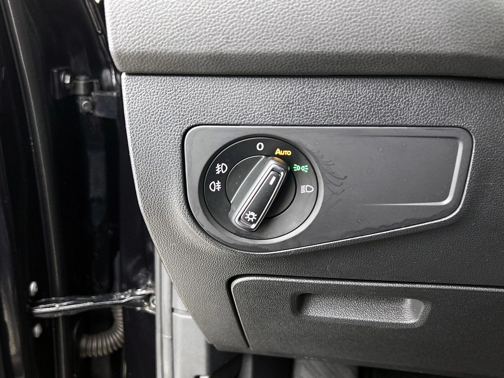 Volkswagen-Tiguan Allspace-image-13