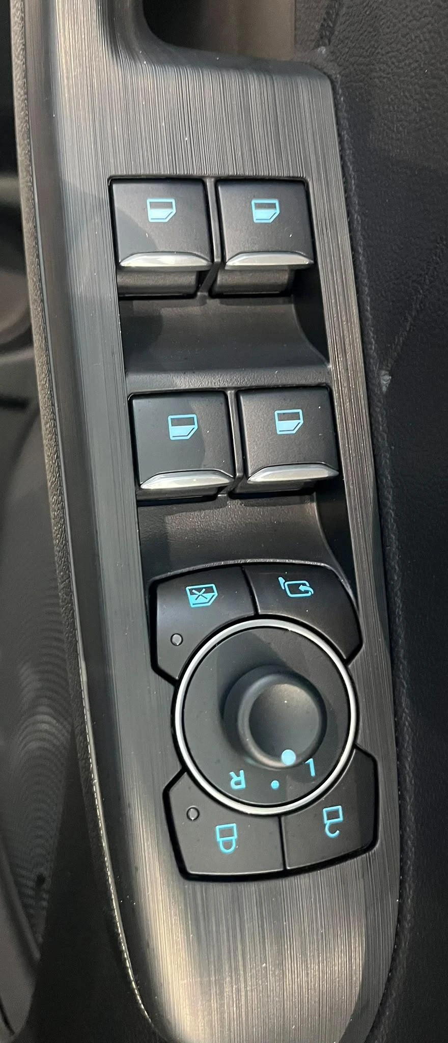 Ford-Kuga-image-16