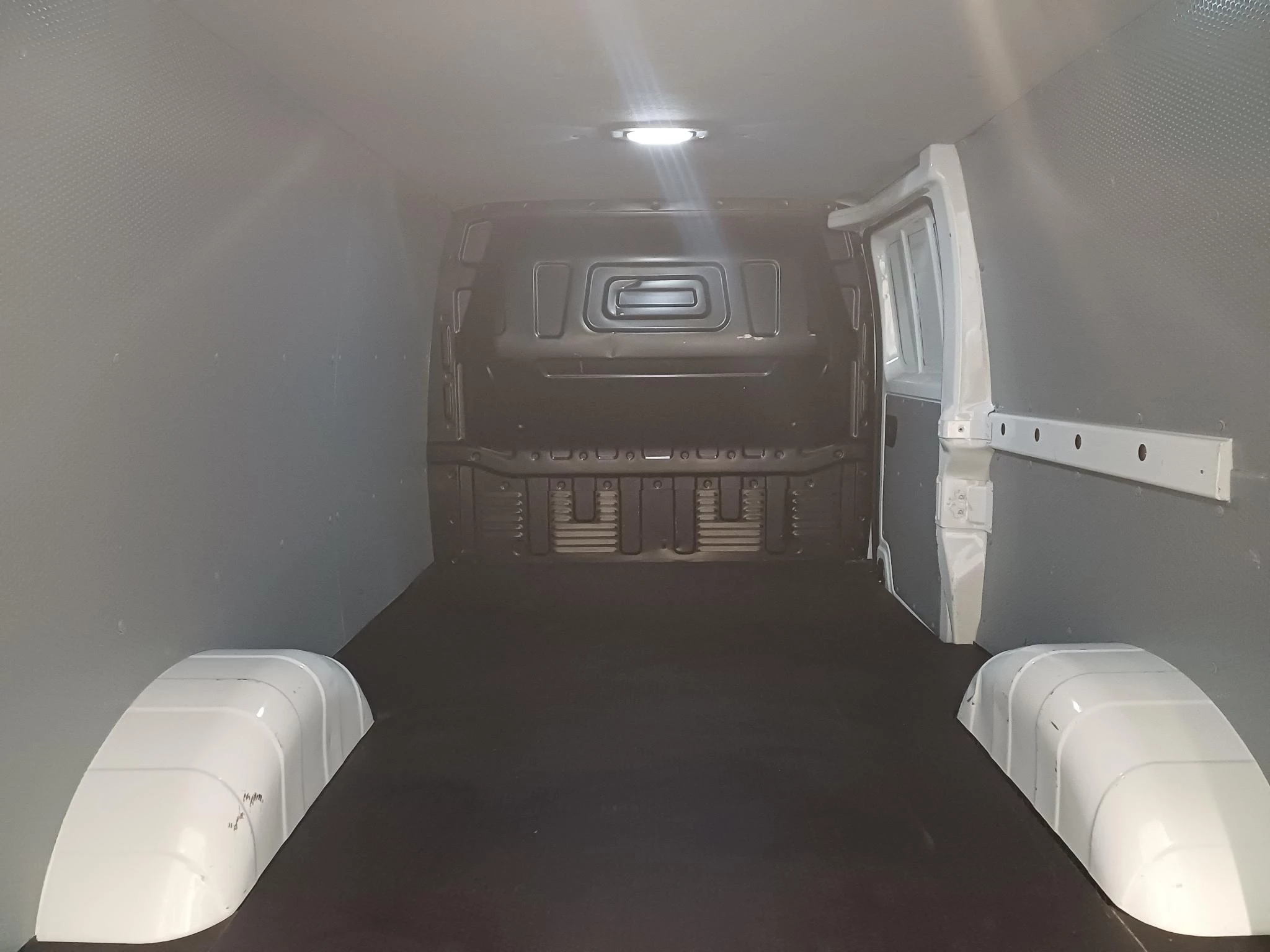 Maxus-eDeliver3-image-6