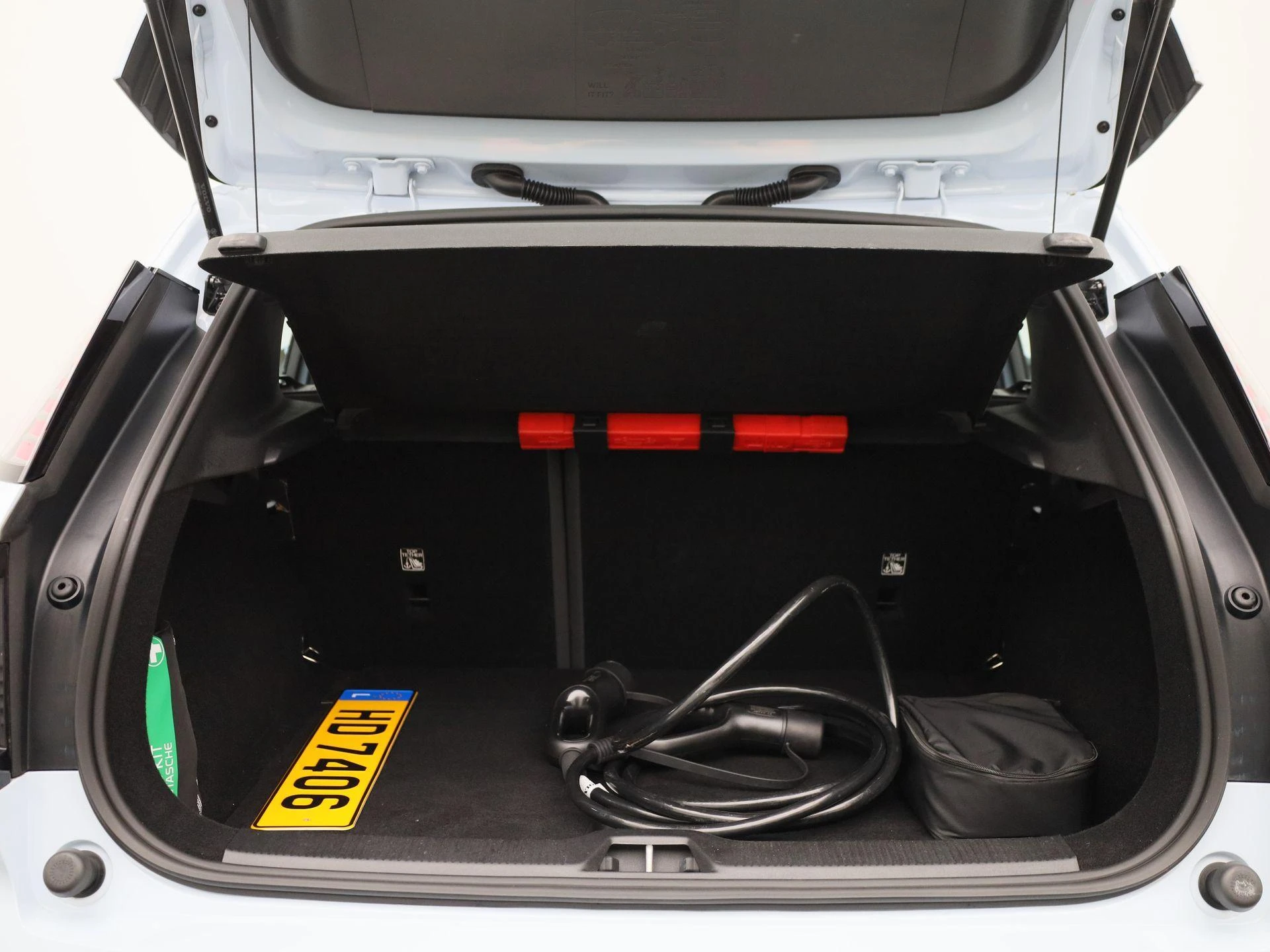 Volvo-EX30-image-11