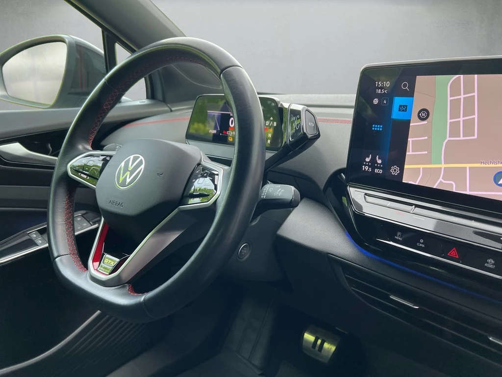 Volkswagen ID.5 GTX 220 kW 4Motion *SOH93%*Wärmepumpe*Navi*