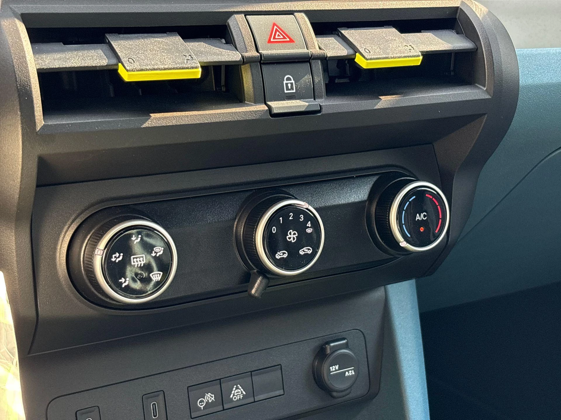 Fiat Grande Panda 1.2 Hybrid ICON