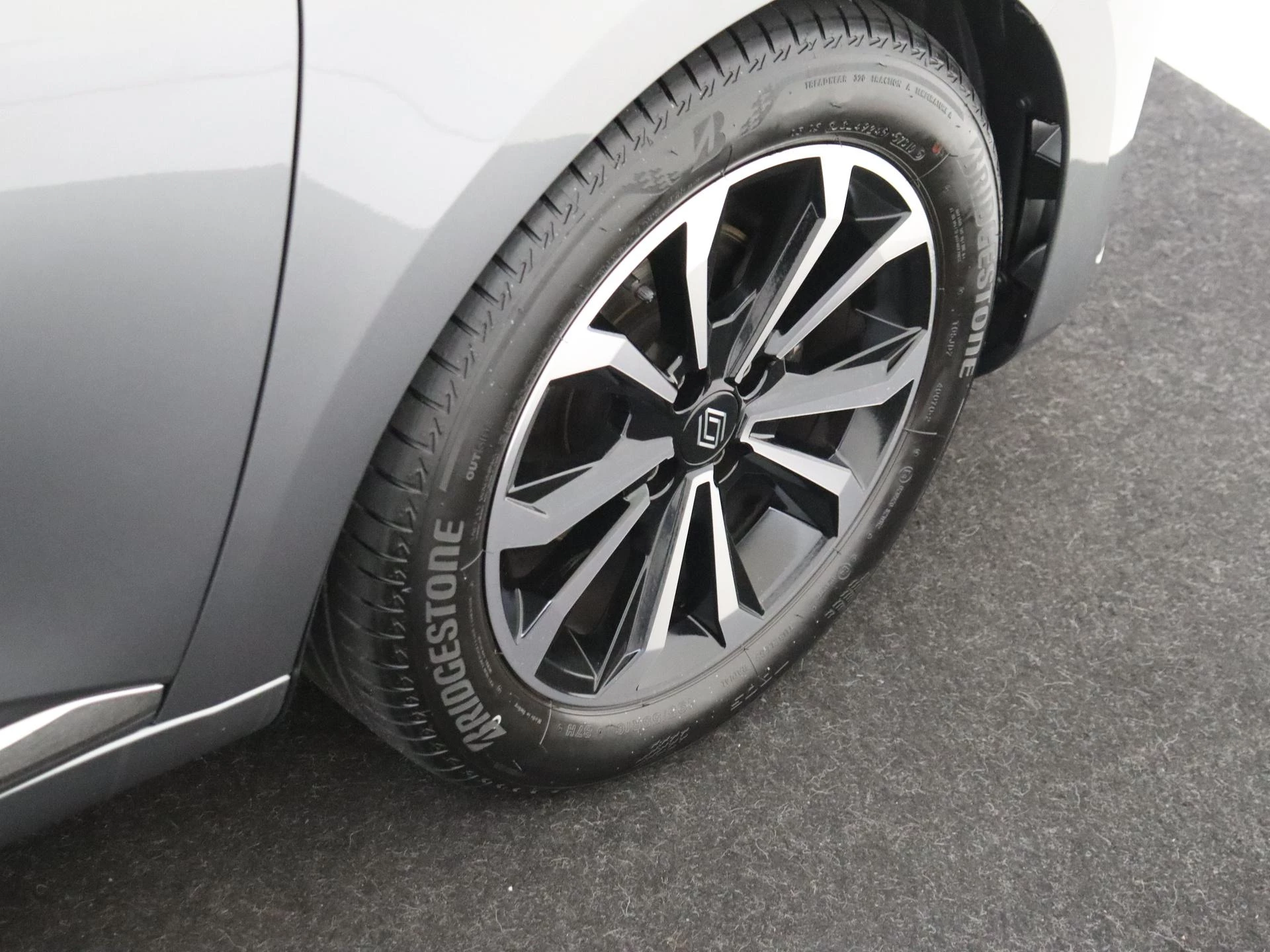 Renault-Clio-image-10