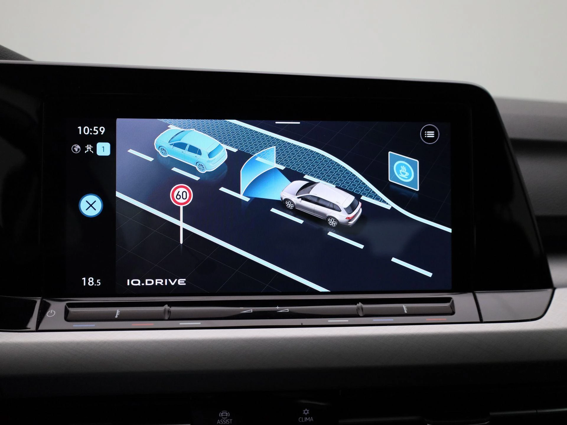 Volkswagen-Golf-image-20