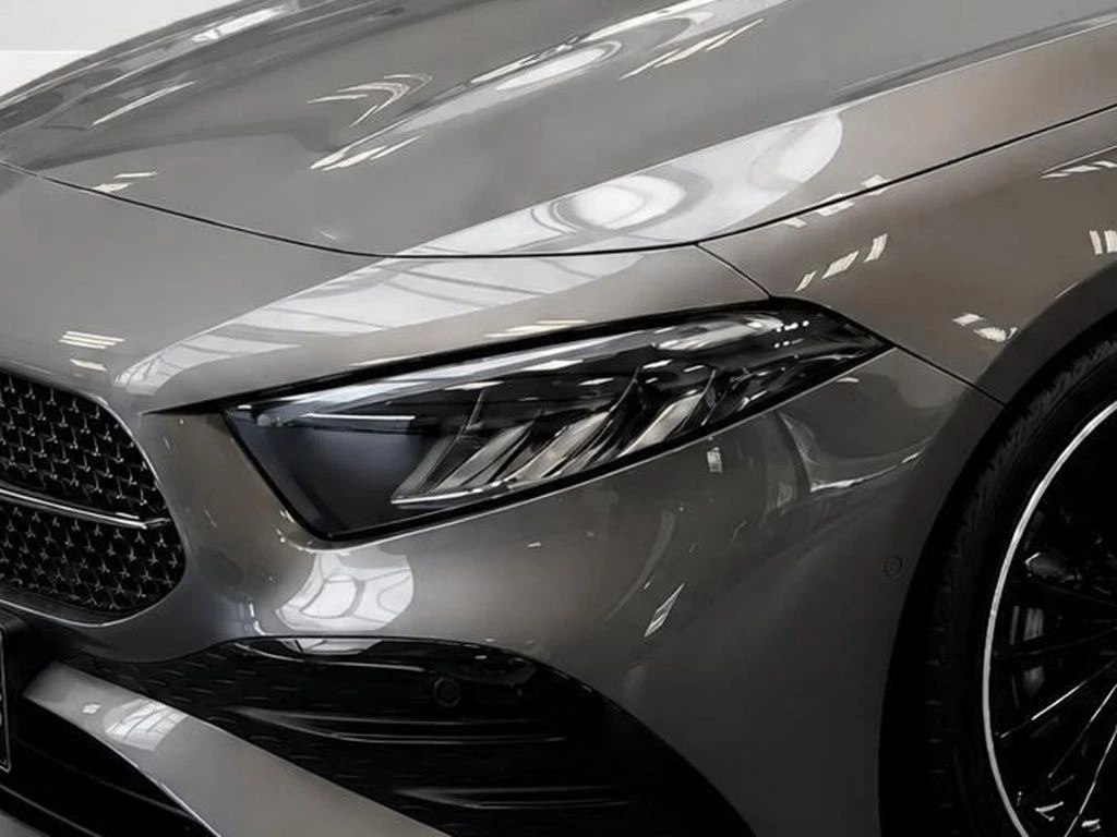 Mercedes-Benz-A-Klasse 200-image-4