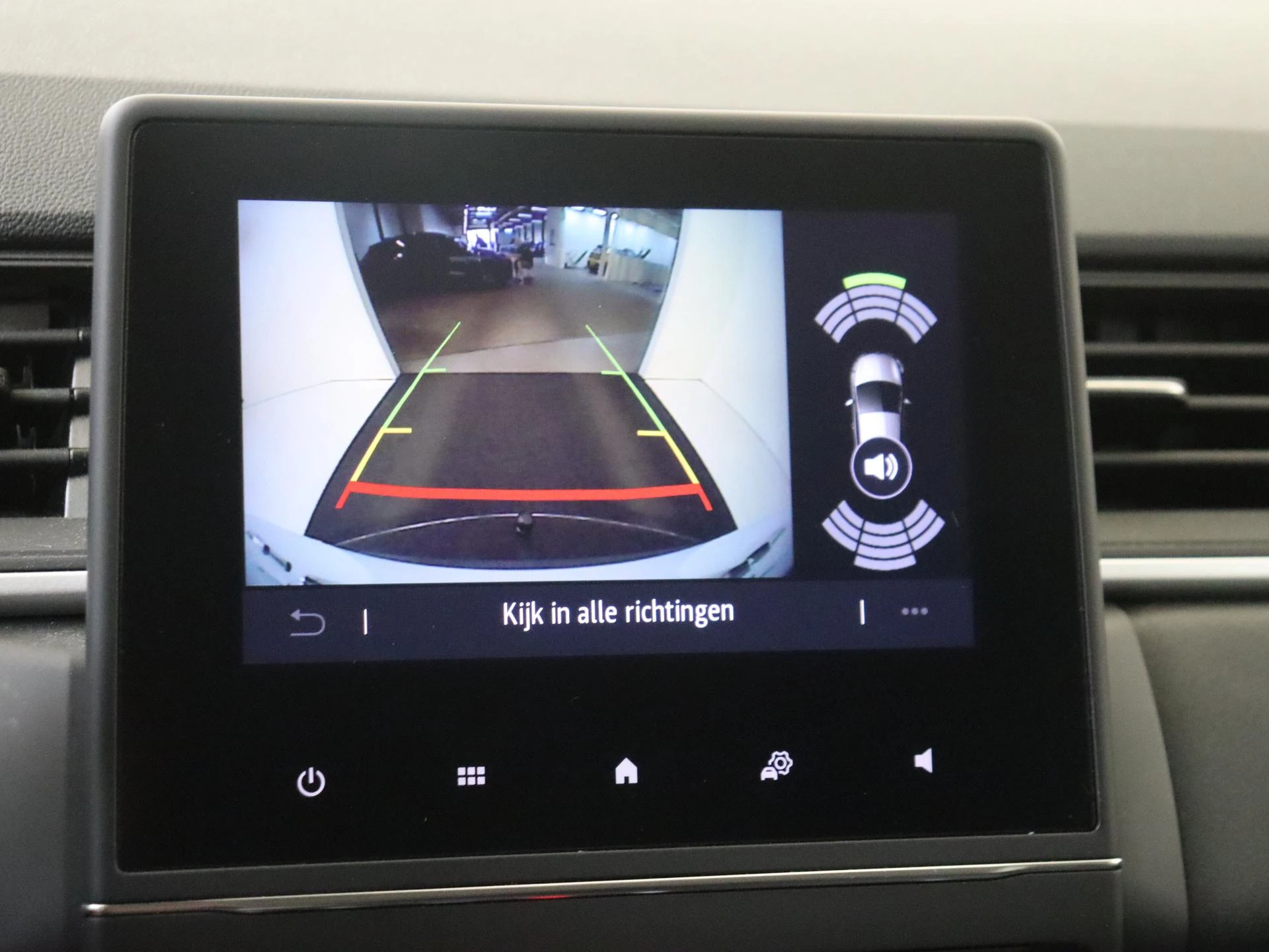 Renault-Captur-image-16