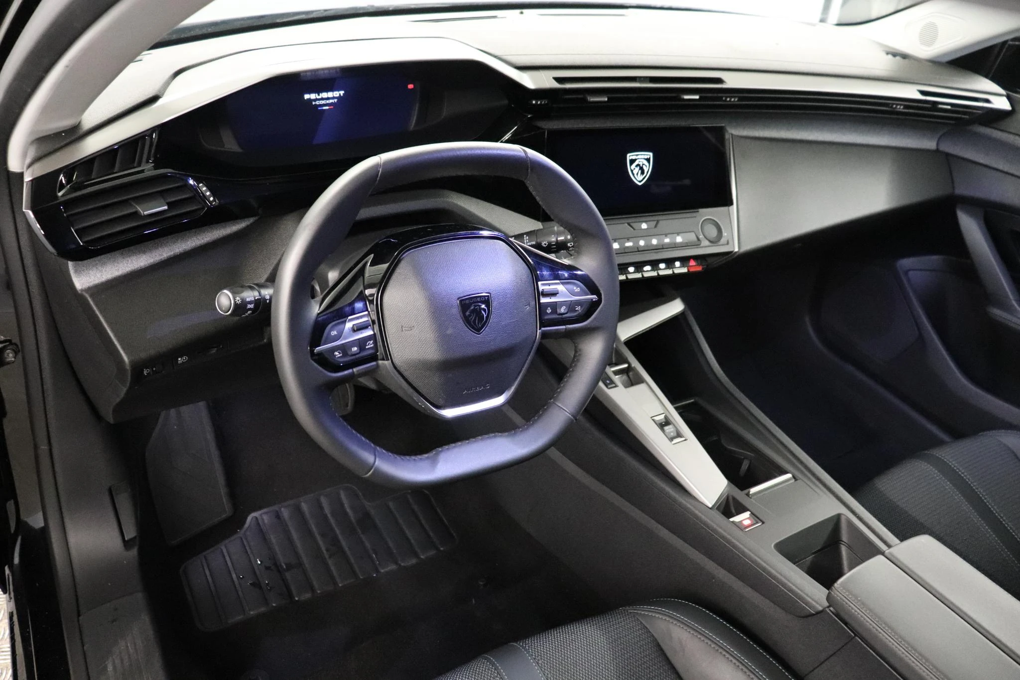 Peugeot e-308 e-308 156 Allure