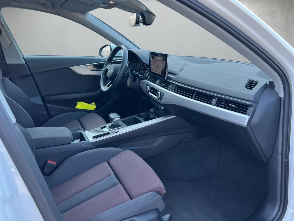 Audi A4 Avant 35 TFSI S tronic *Navi*
