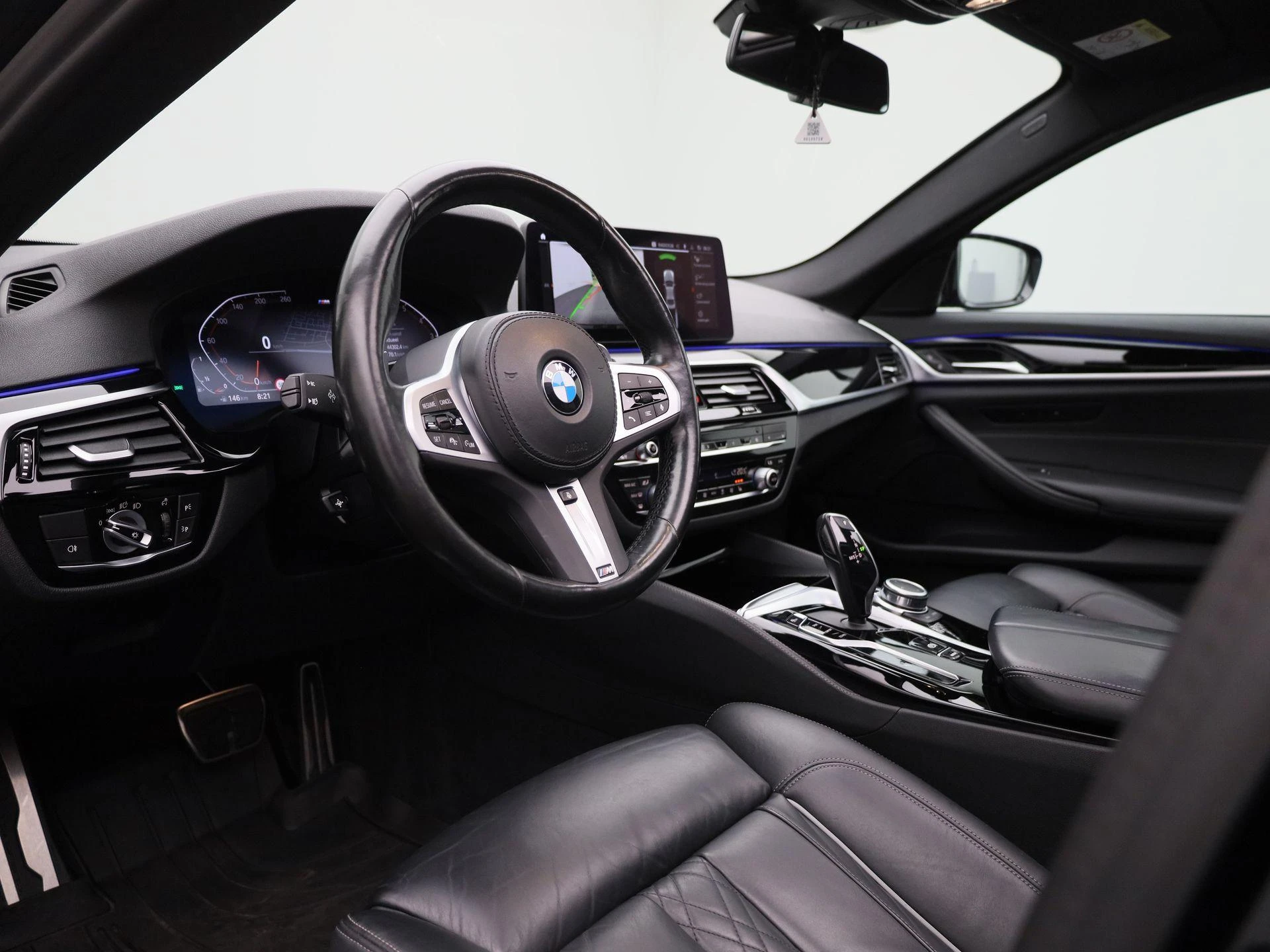 BMW-5 Serie-image-39