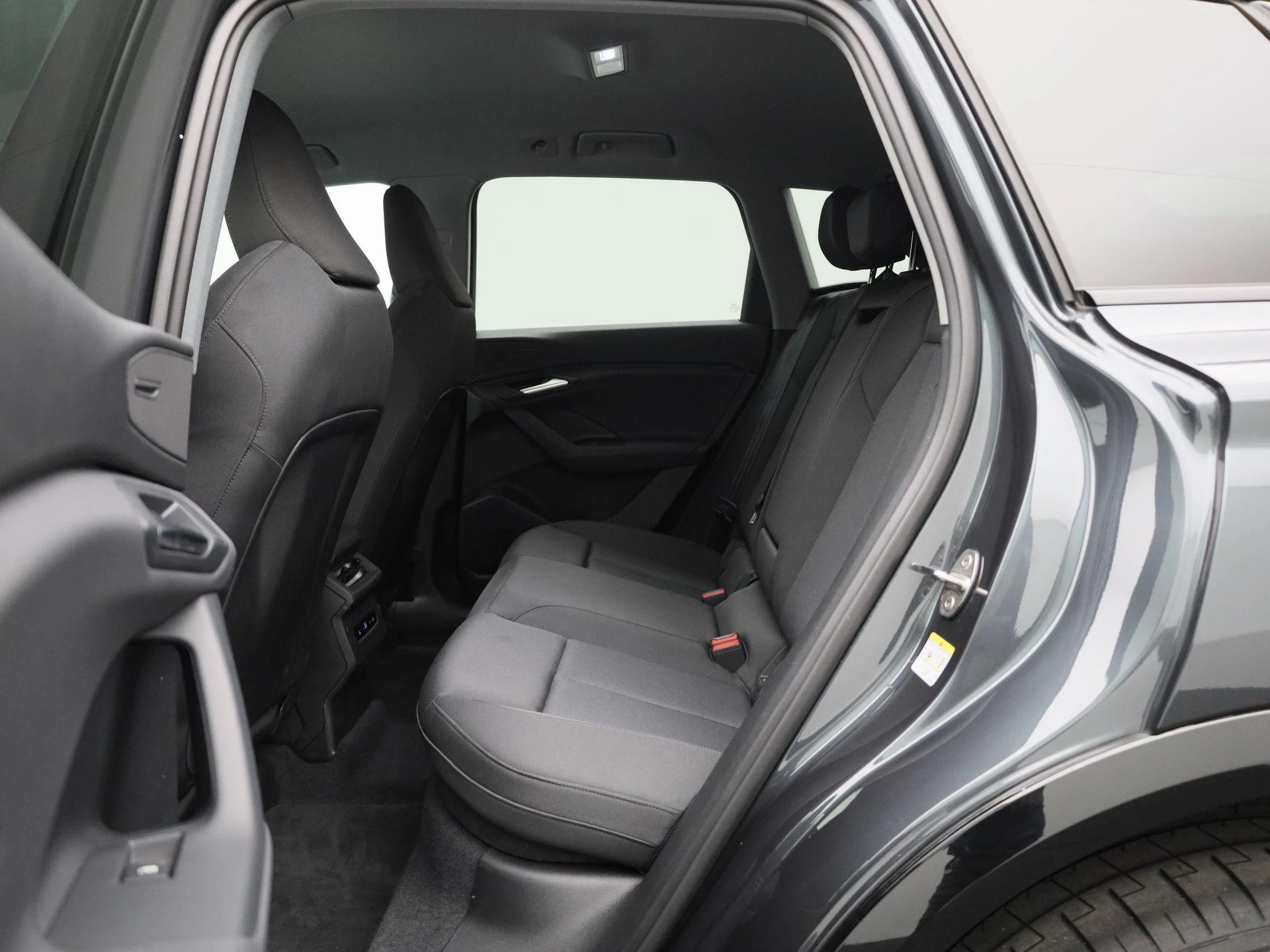 Audi-Q6 e-tron-image-11