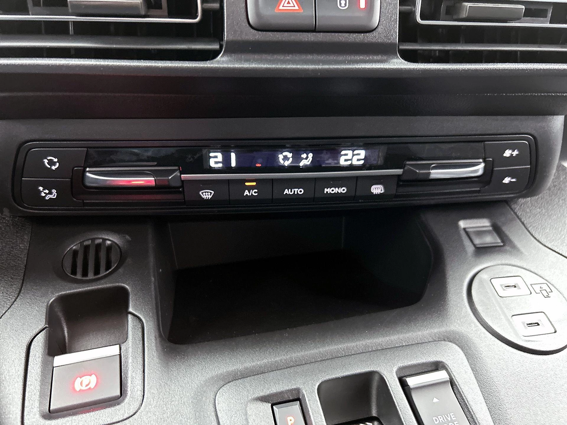 Opel-Combo-e-image-21