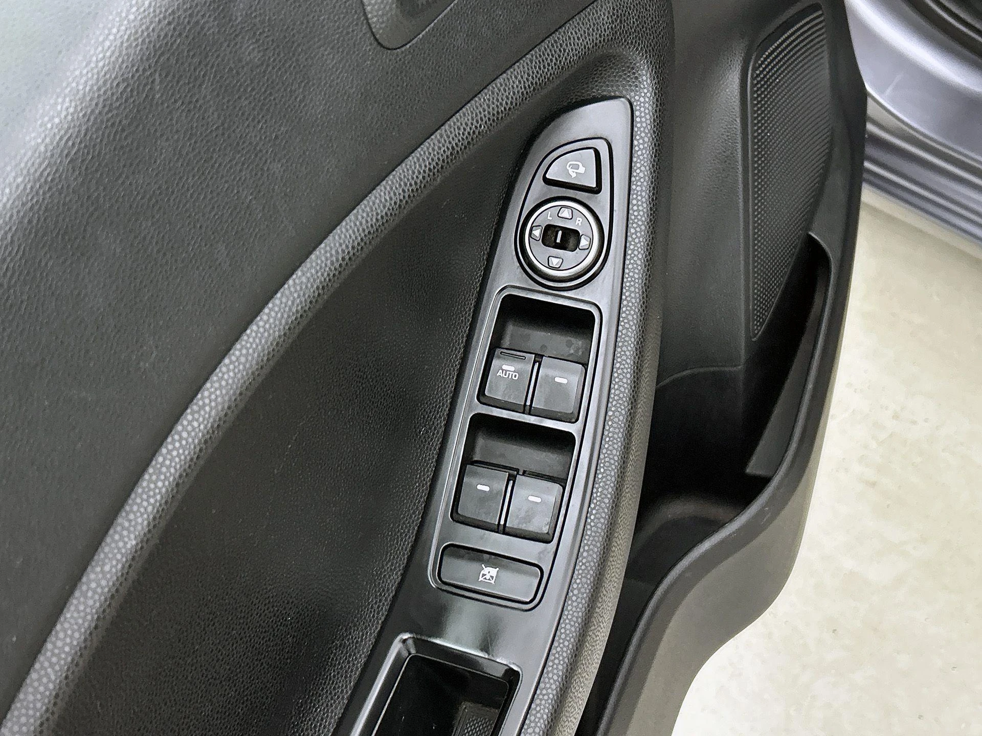 Hyundai-i20-image-28