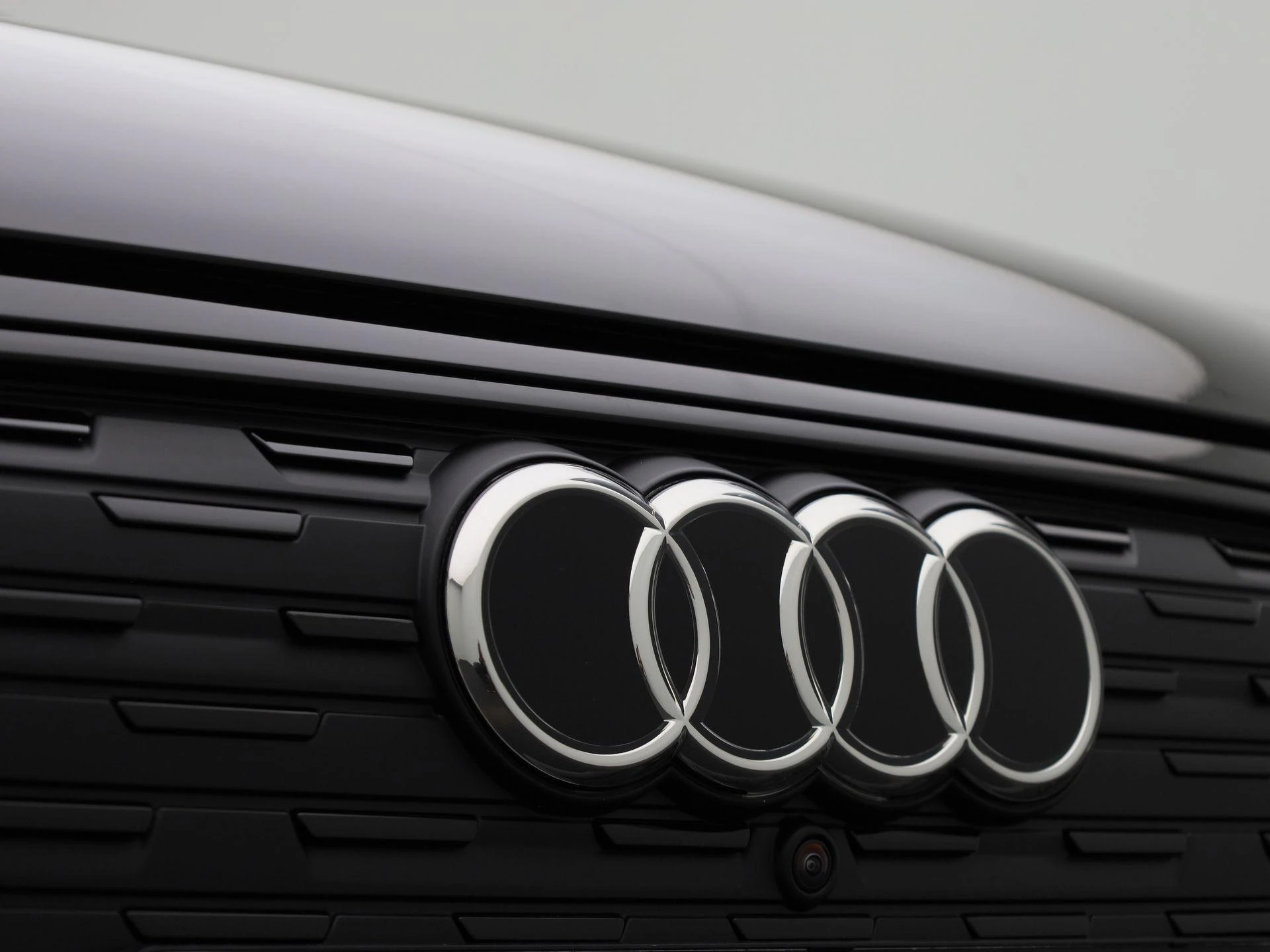 Audi-Q4 Sportback e-tron-image-15