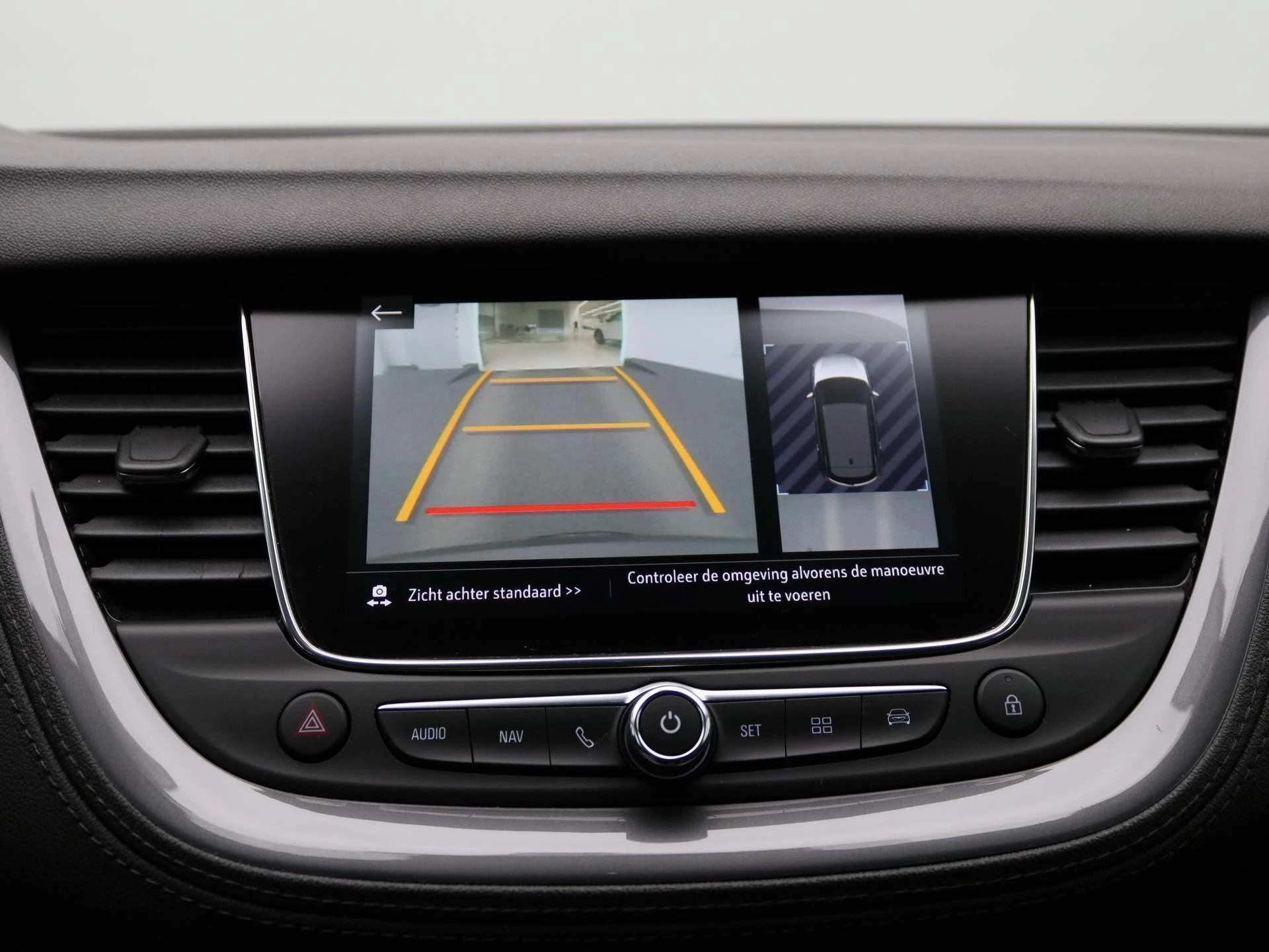 Opel-Grandland X-image-13