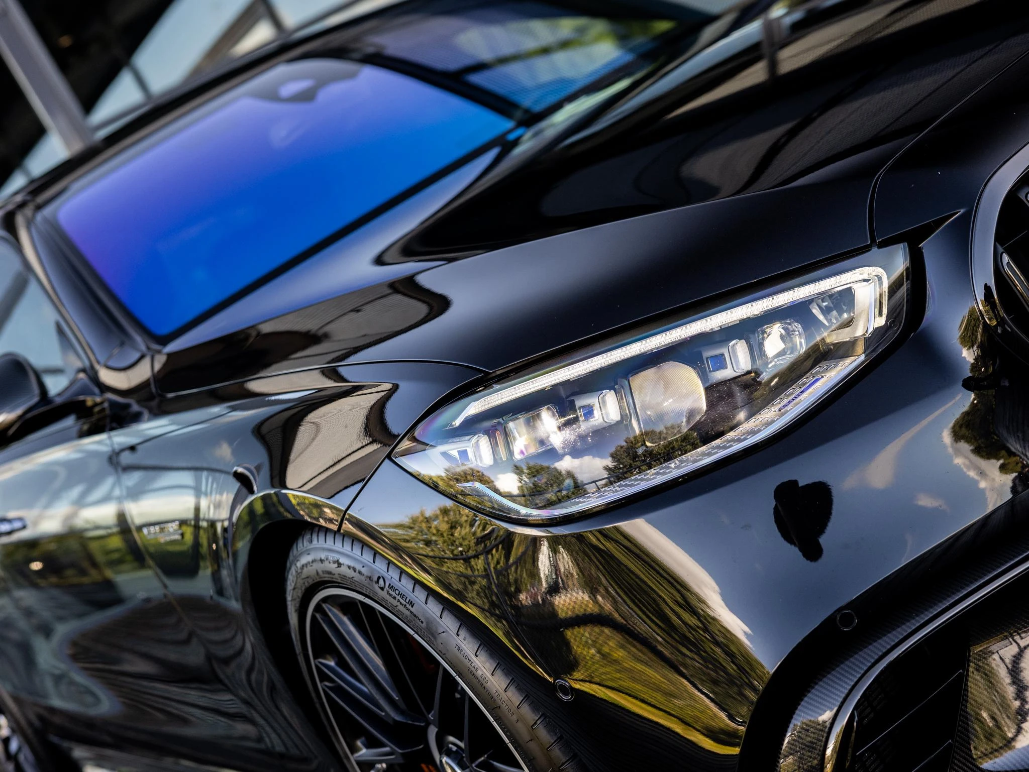 Mercedes-Benz-S-Klasse-image-8
