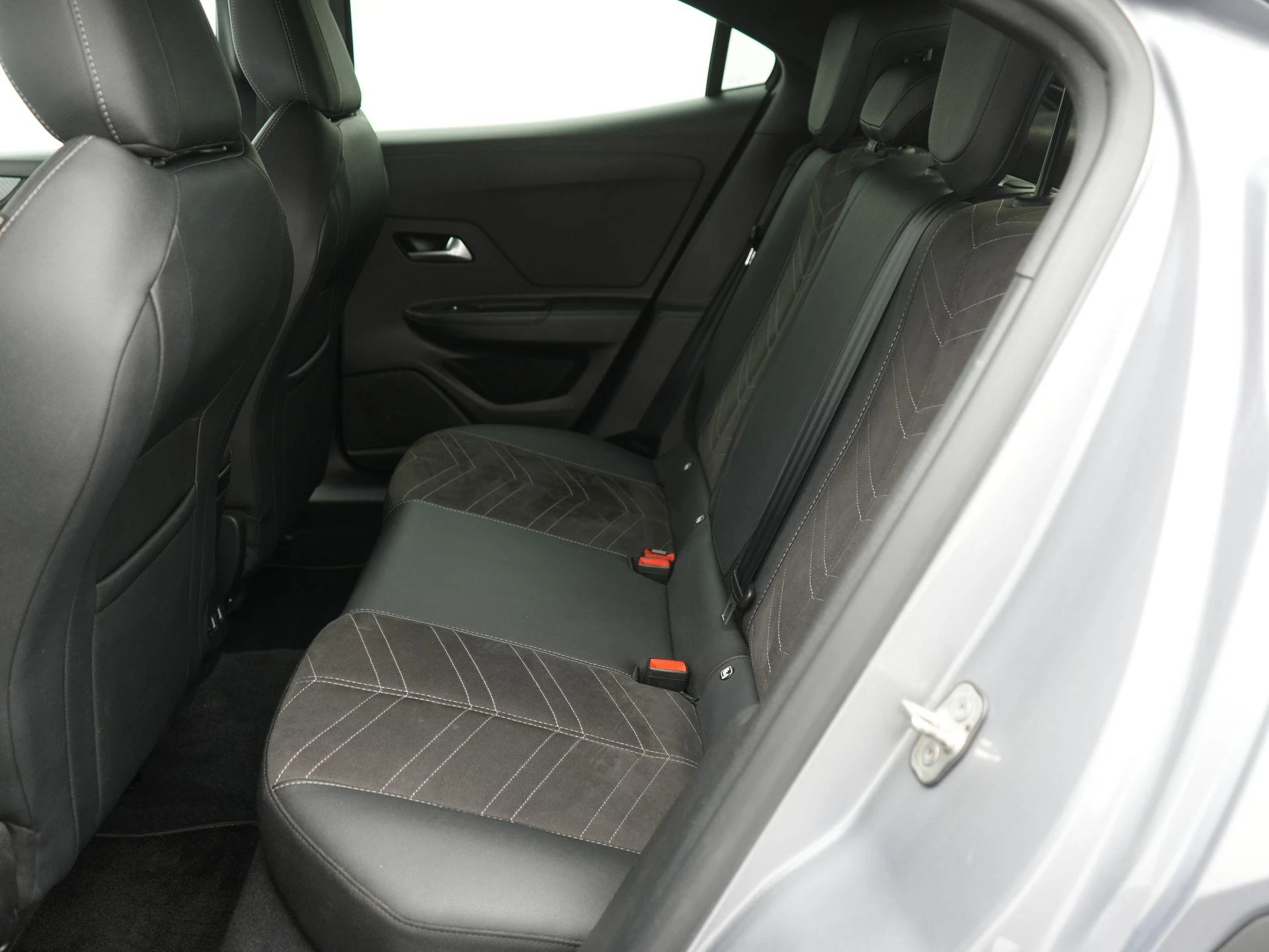 Opel-Mokka-e-image-10
