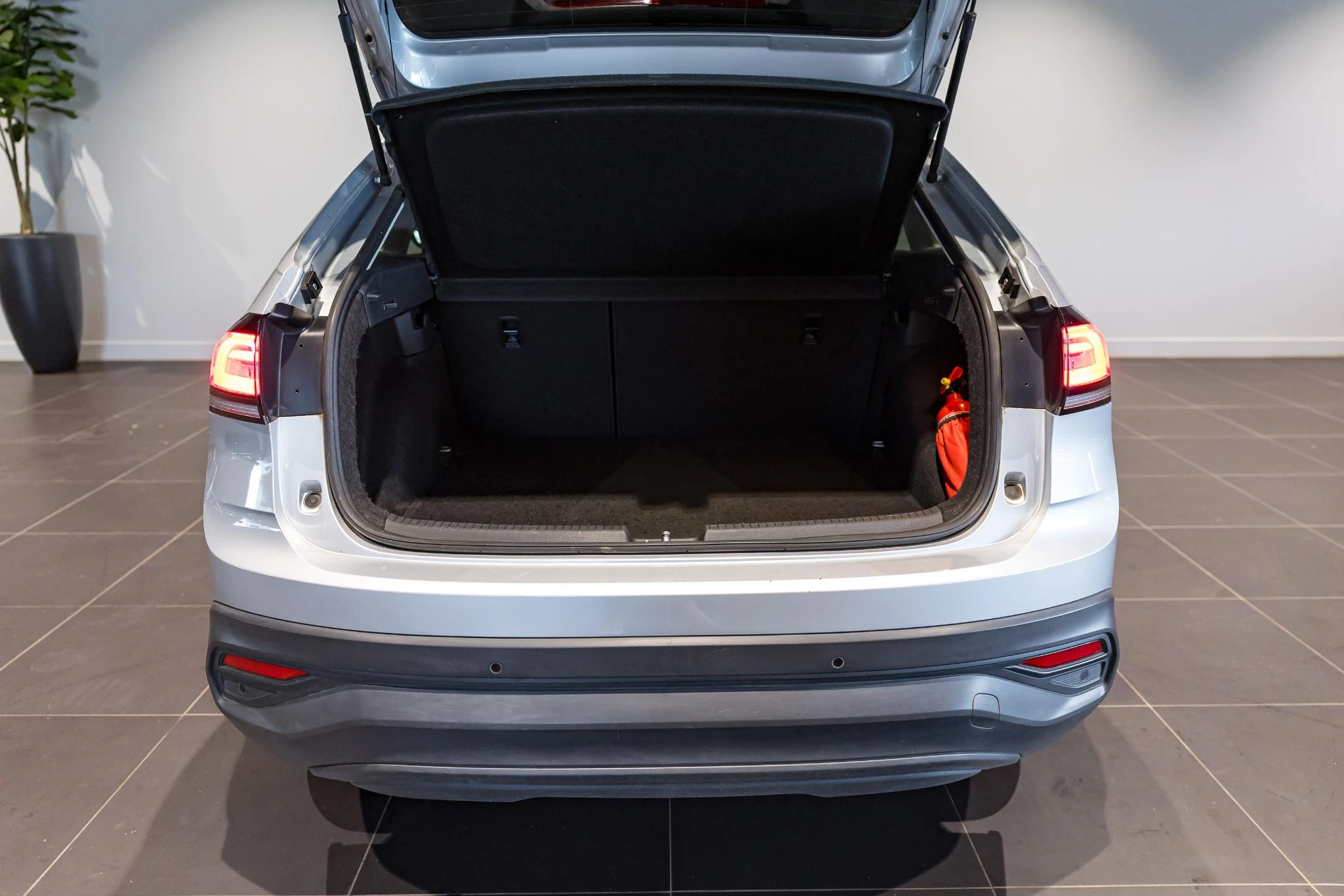 Volkswagen-Taigo-image-11