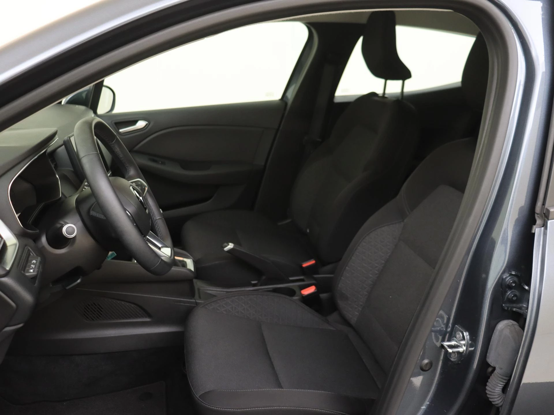 Renault-Clio-image-14
