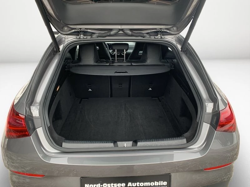Mercedes-Benz CLA 200 d SB AMG KAMERA AHK LED NIGHT AMG Line