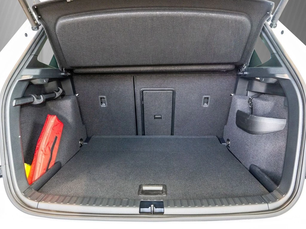 Škoda Karoq 1.5TSI DSG Sportline Navi/ACC