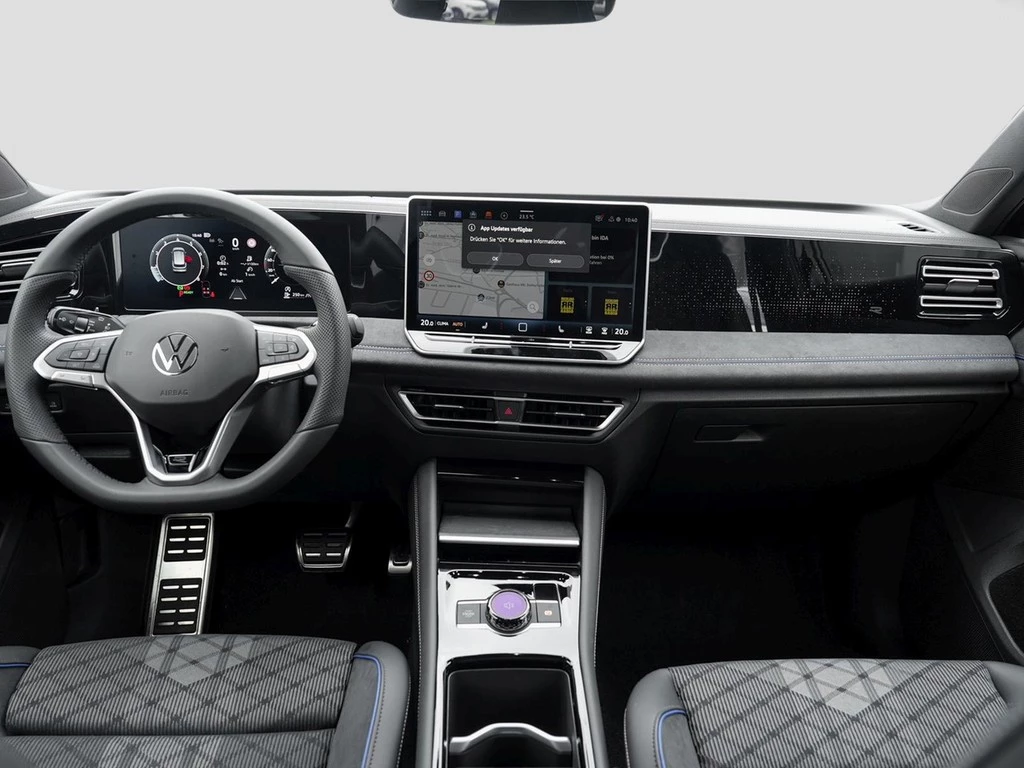 Volkswagen-Tiguan-image-9