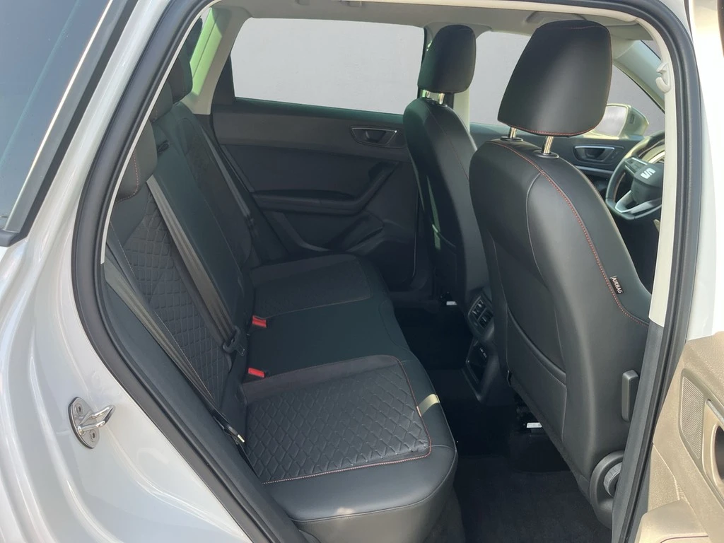 SEAT Ateca 2.0 TSI 4Drive DSG FR *Navi*ACC*AHK*