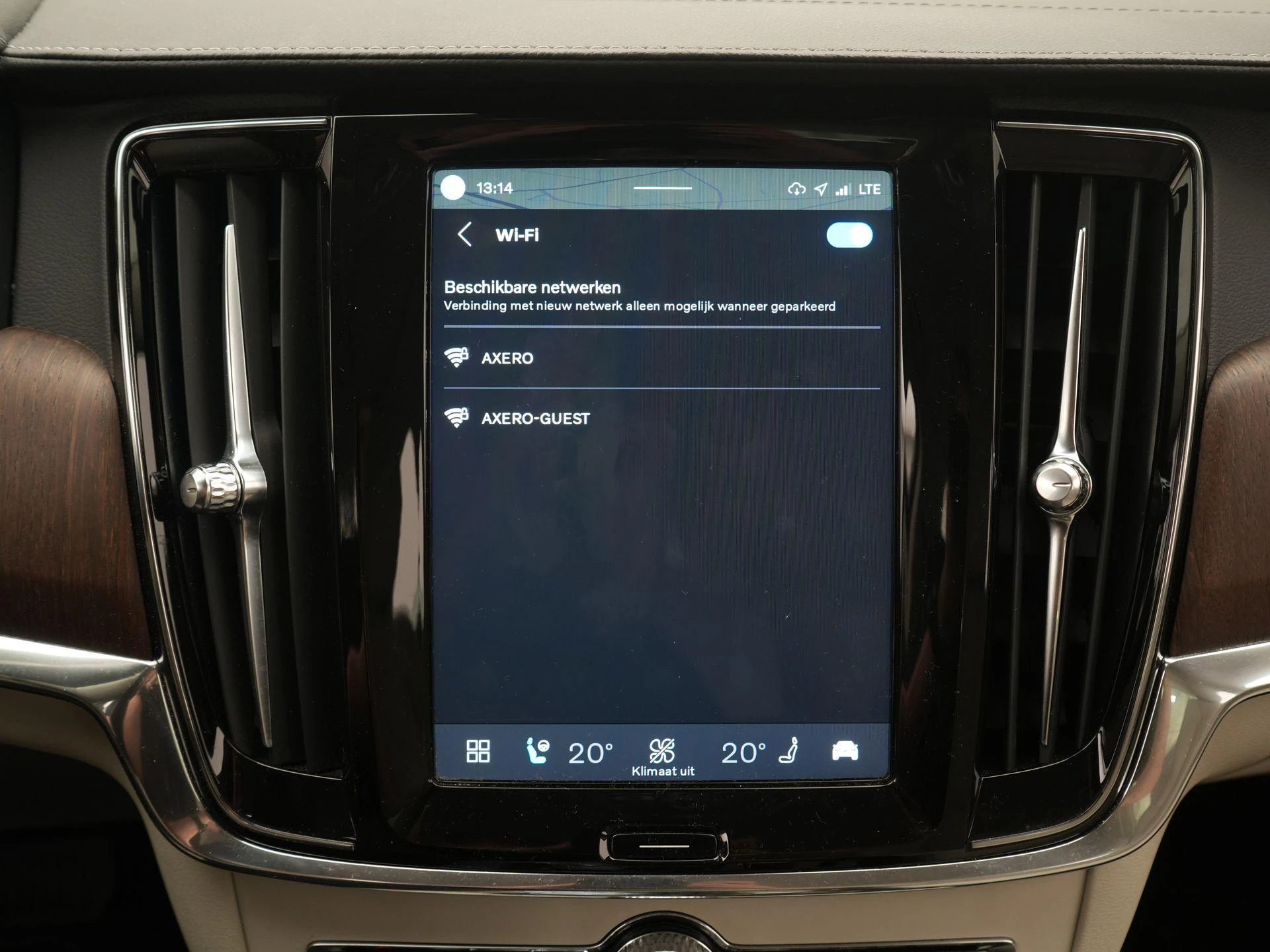 Volvo-S90-image-17