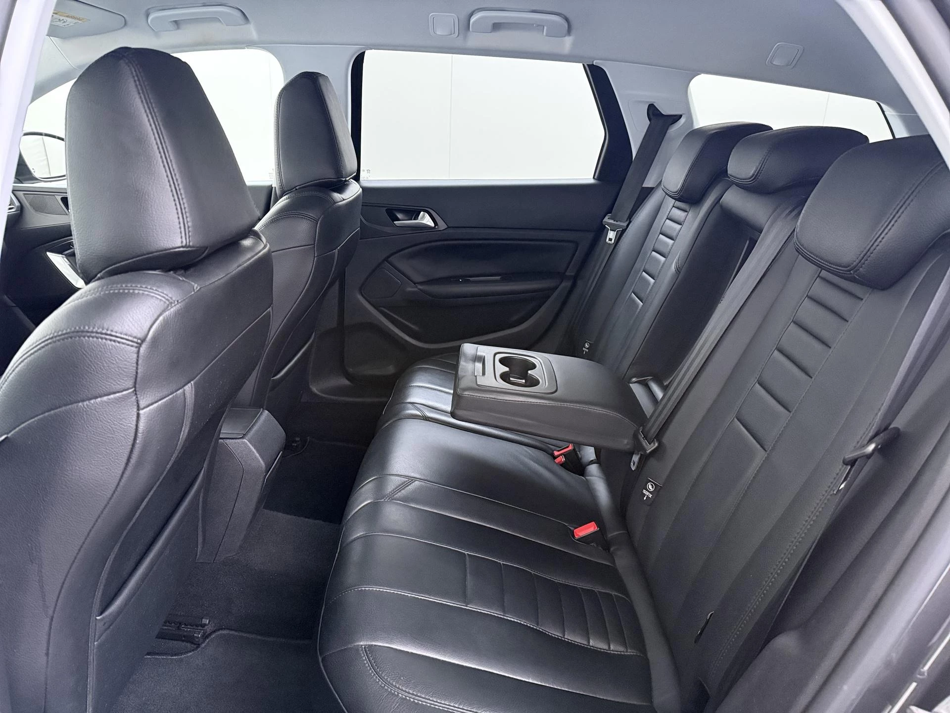 Peugeot-308-image-5