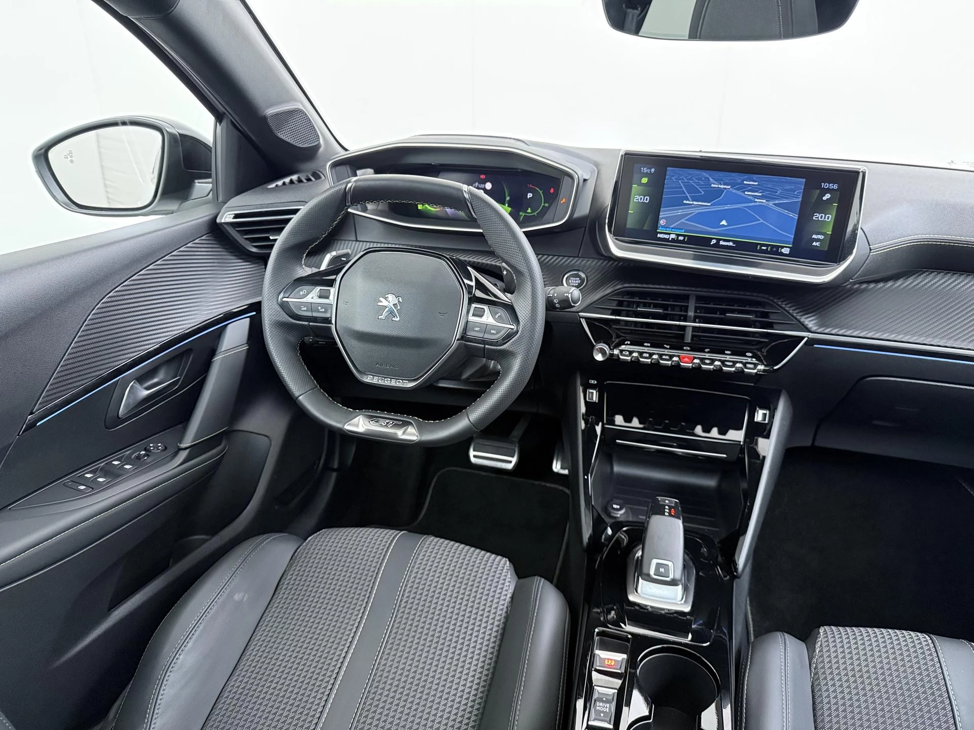 Peugeot-208-image-17