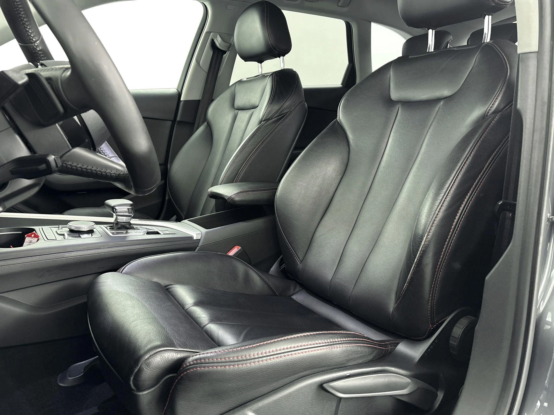 Audi-A4-image-6