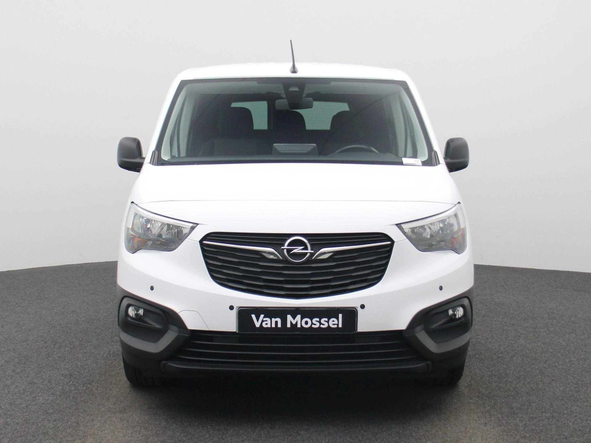 Opel Combo DC L2H1 Heavy 1.5 Turbo D 130 S/S AT8