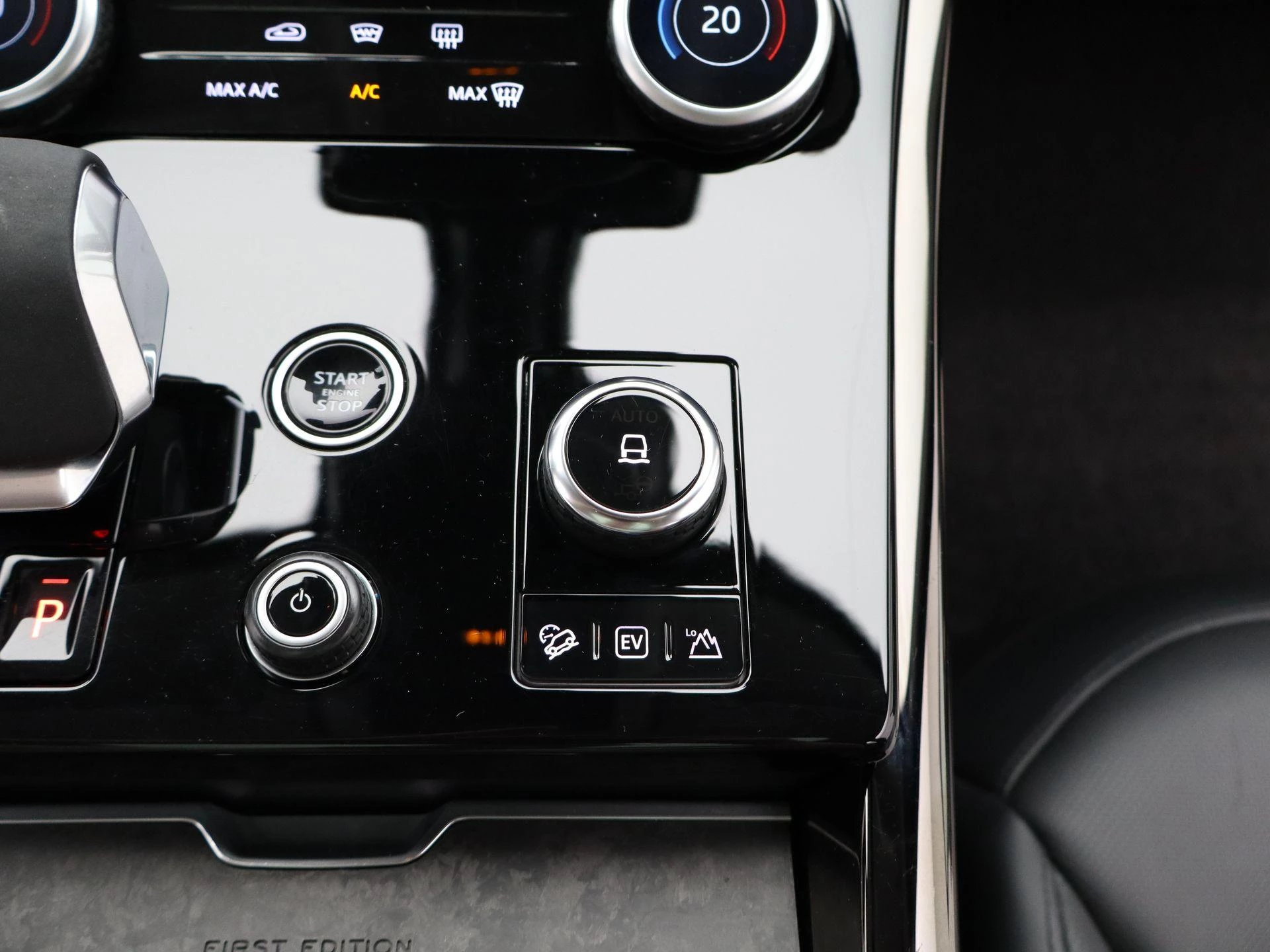 Land Rover-Range Rover Sport-image-26