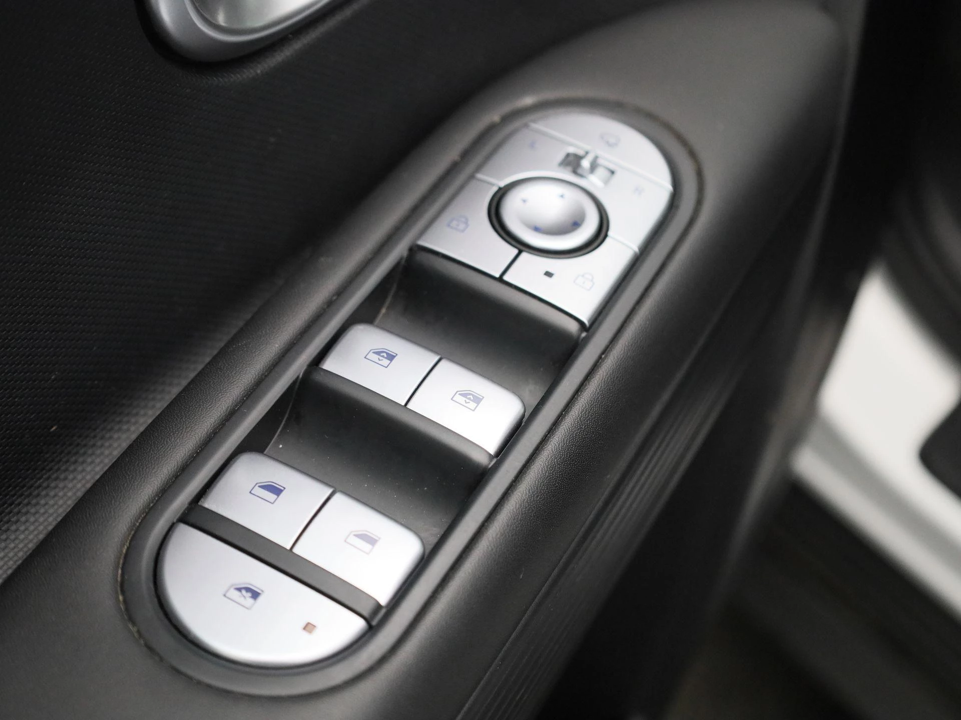 Hyundai-IONIQ 5-image-33